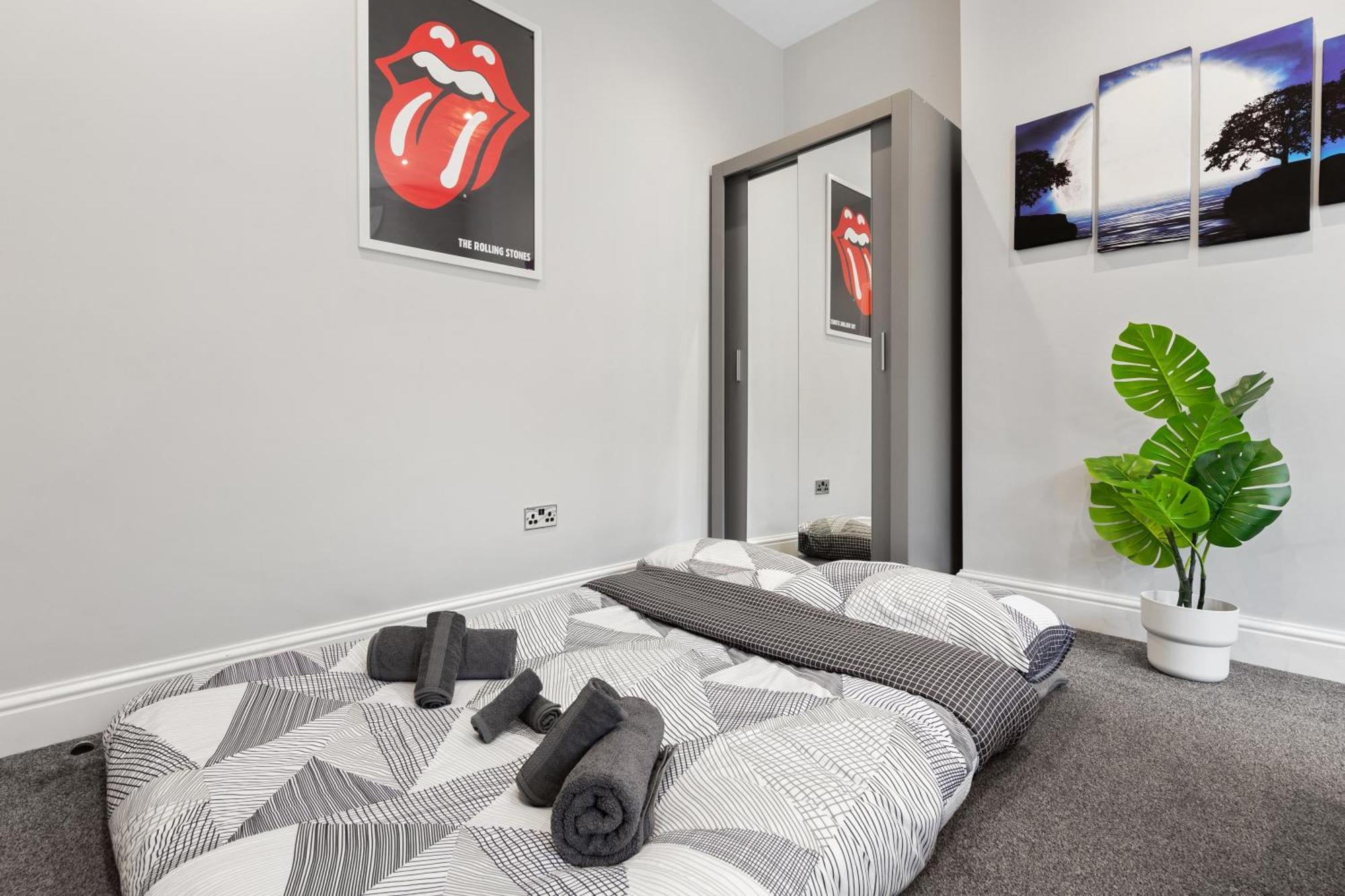 Appartement Modern In Shepherds Bush, Near Westfield Londen