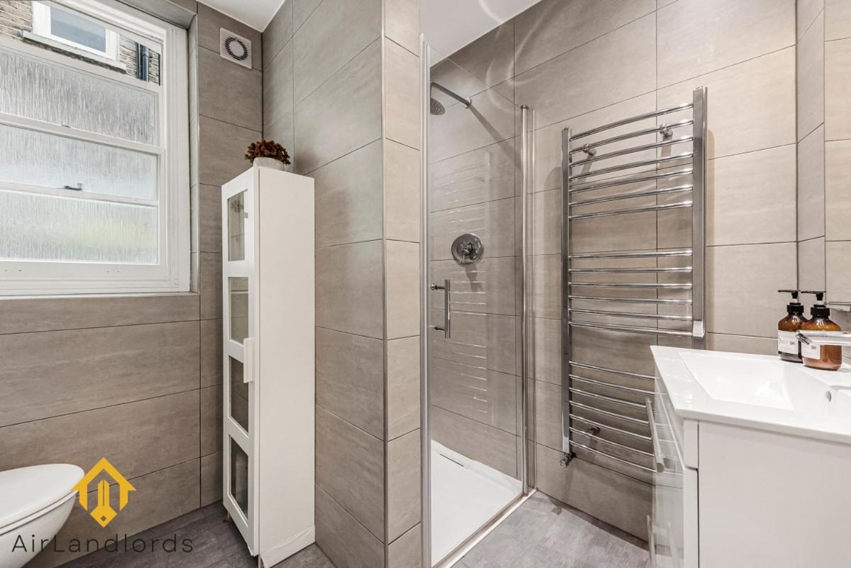 сеntral 2 Bedroom Flat In Acton Apartment *