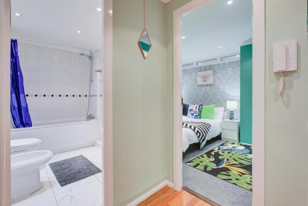 Hyde Park Two Bedroom Appartement Londres