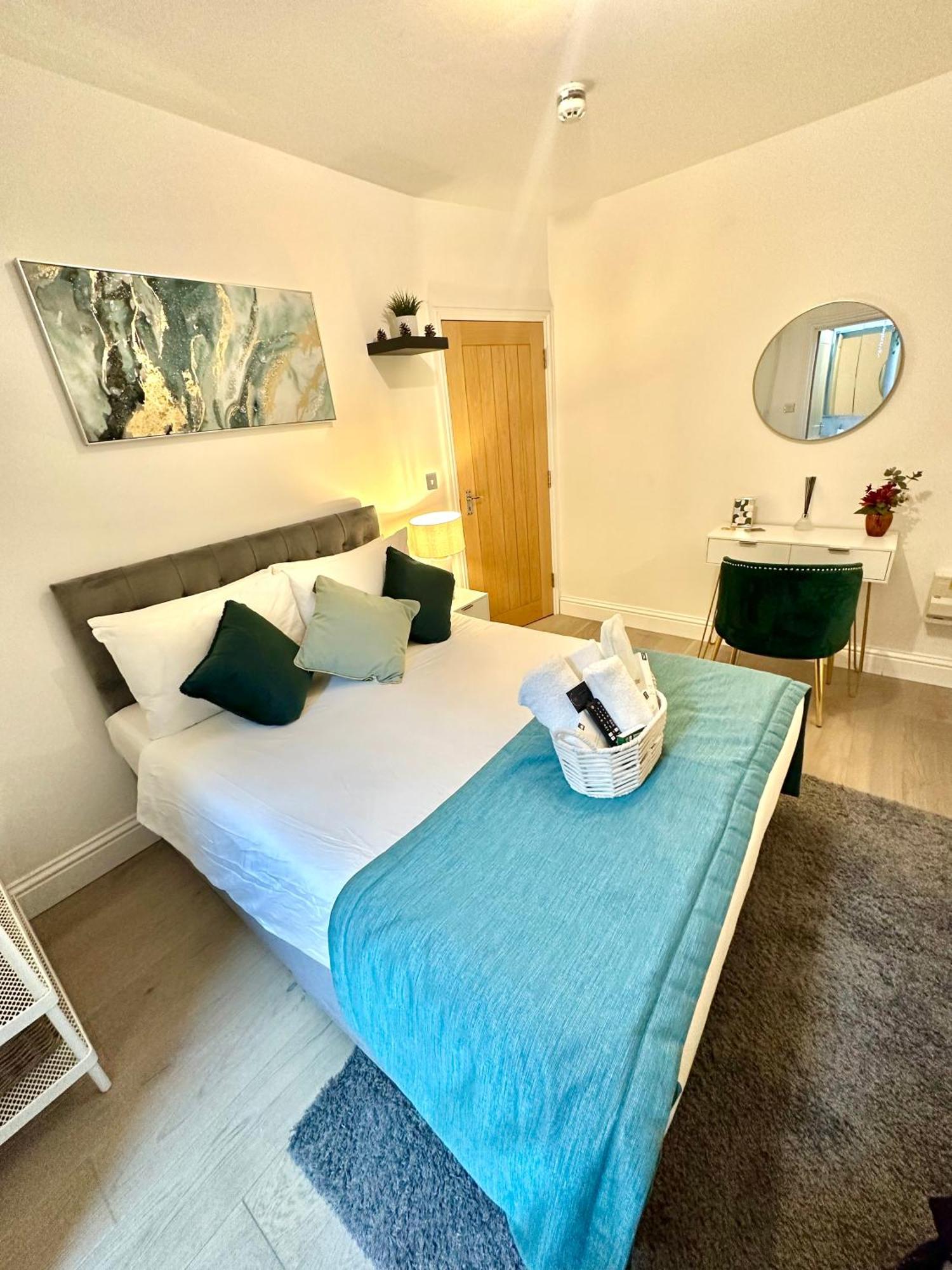 The Luxe En-suite In Stratford Privatunterkunft