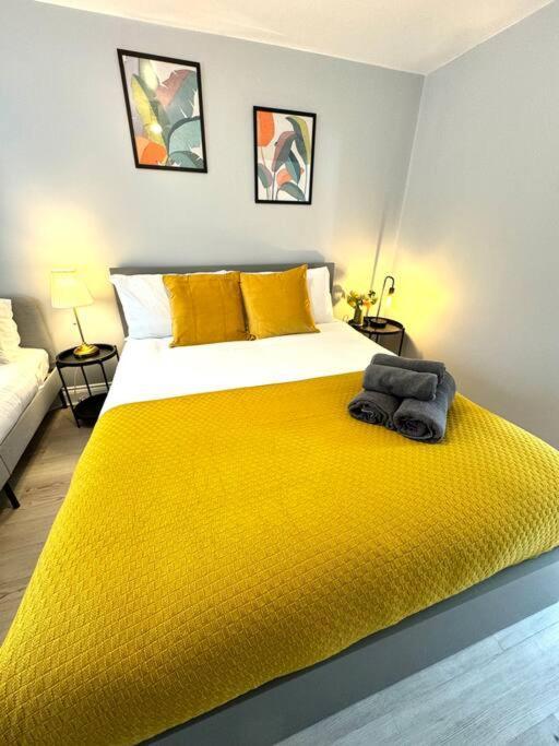 Garden 1-bed Flat 30min To Downtown & Free Parking * Londen