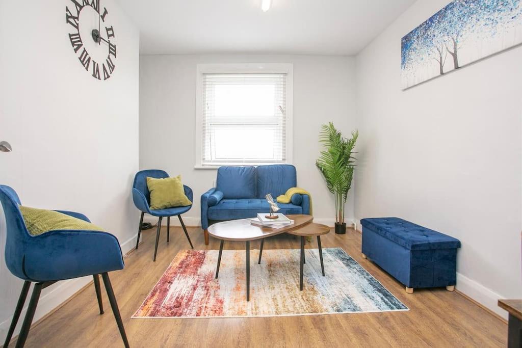 Appartement Large Stylish 2bedroom Flat In Wood