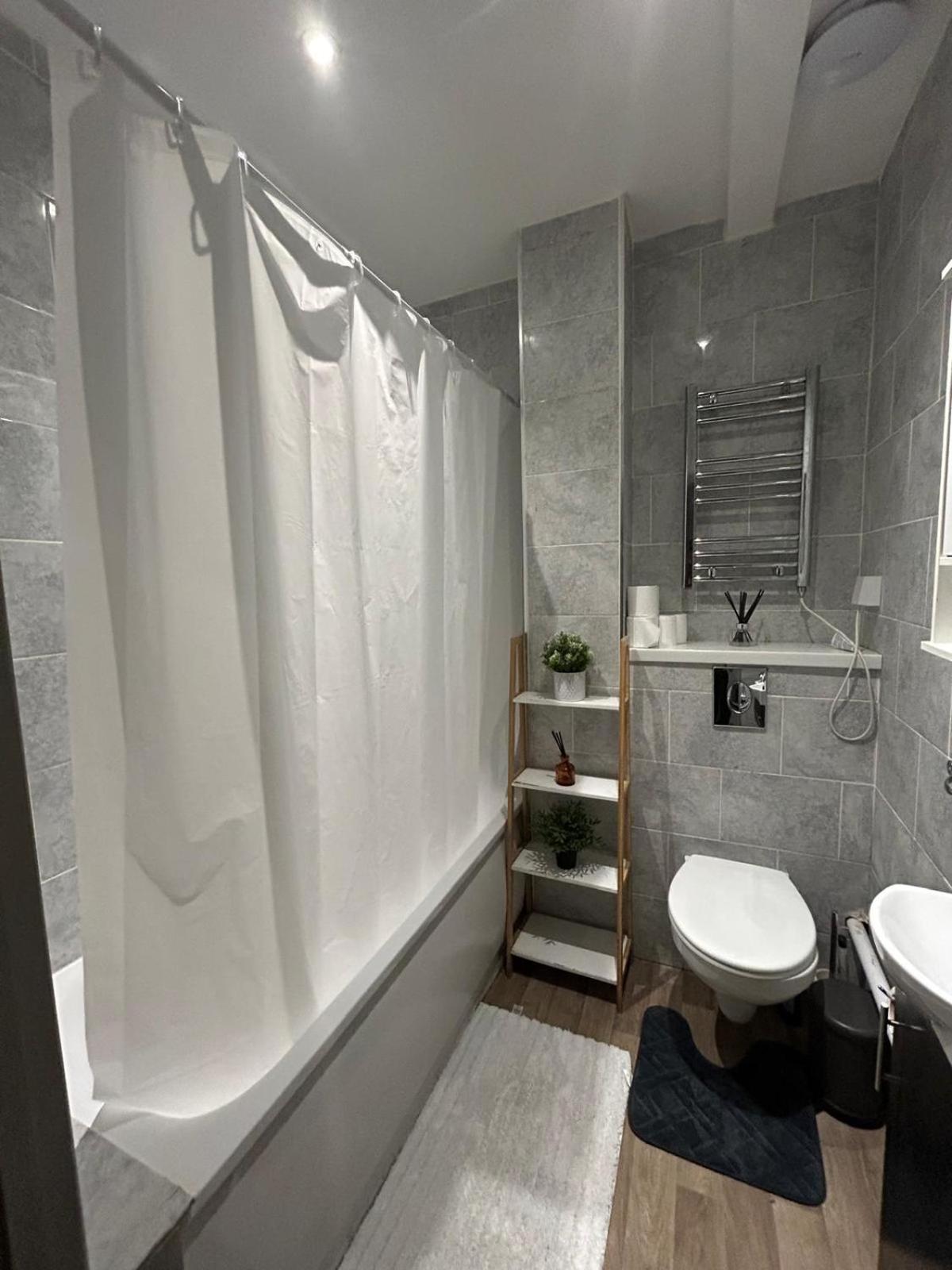 Kingcross 3 Bedroom Flat, 3mins To Euston Appartement *