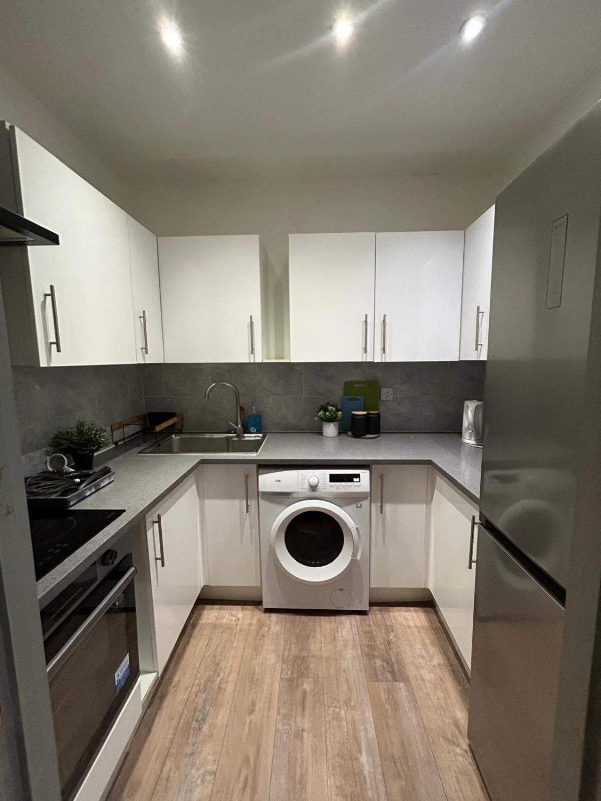 Appartement Kingcross 3 Bedroom Flat, 3mins To Euston Londen