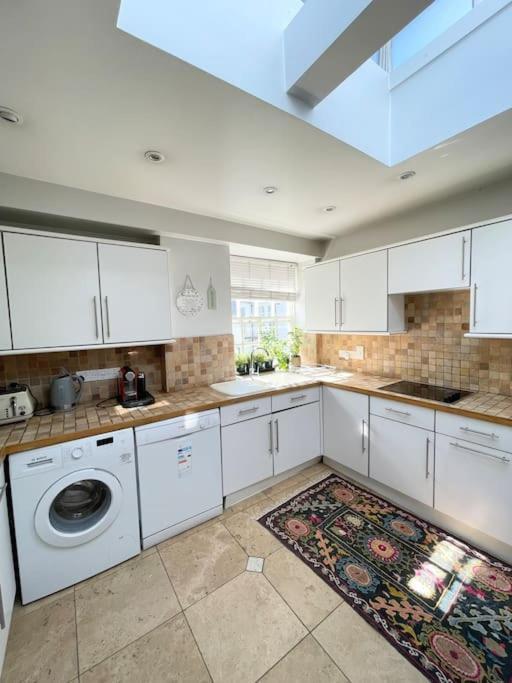 Luxury 3-bdr Flat Near Selfridges Mayfair Lejlighed *