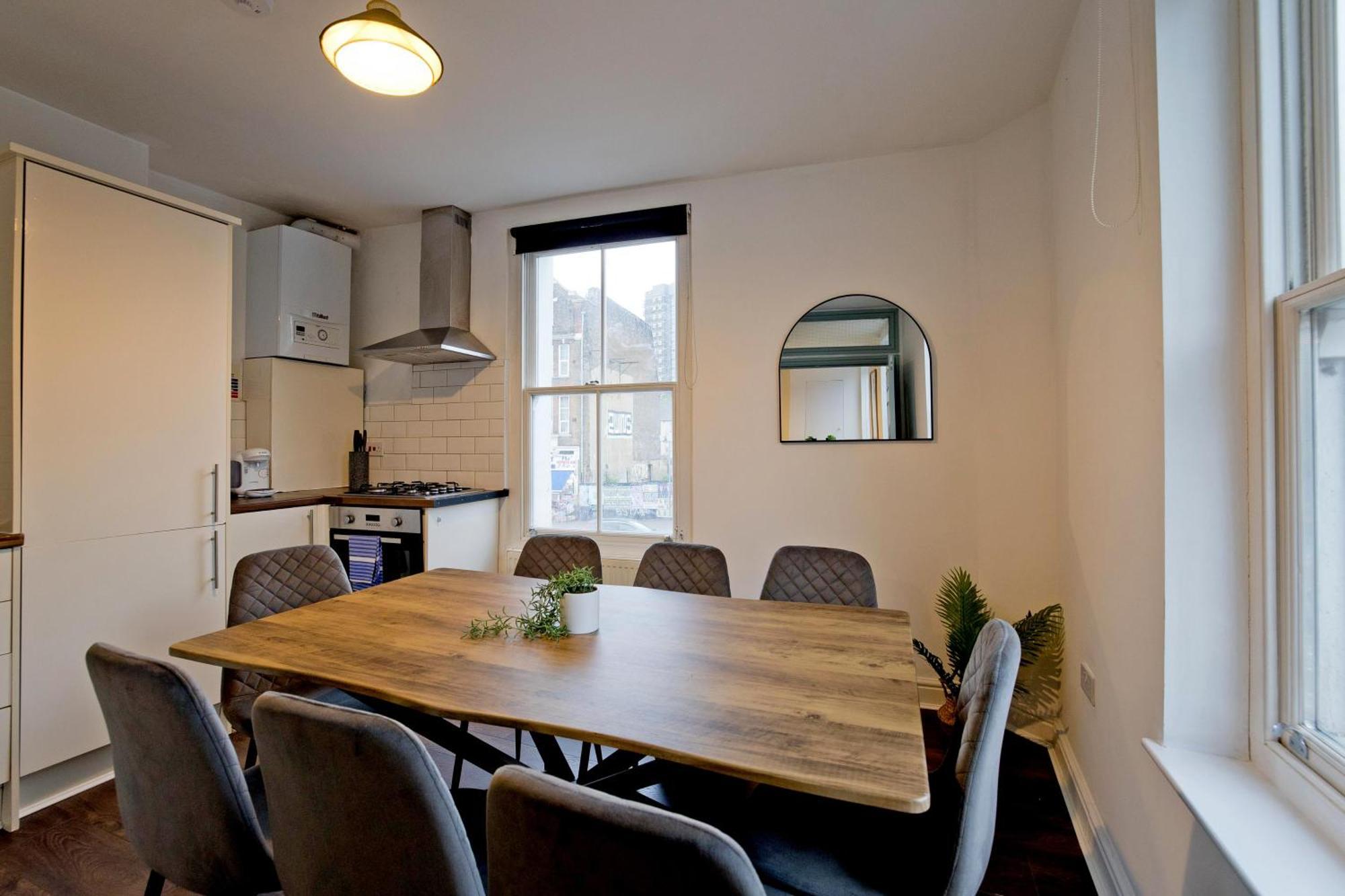 Apartment Imperial New Road Whitechapel