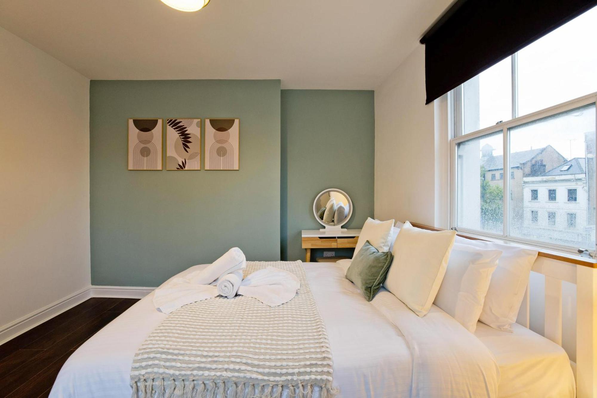 Imperial New Road Whitechapel Apartment