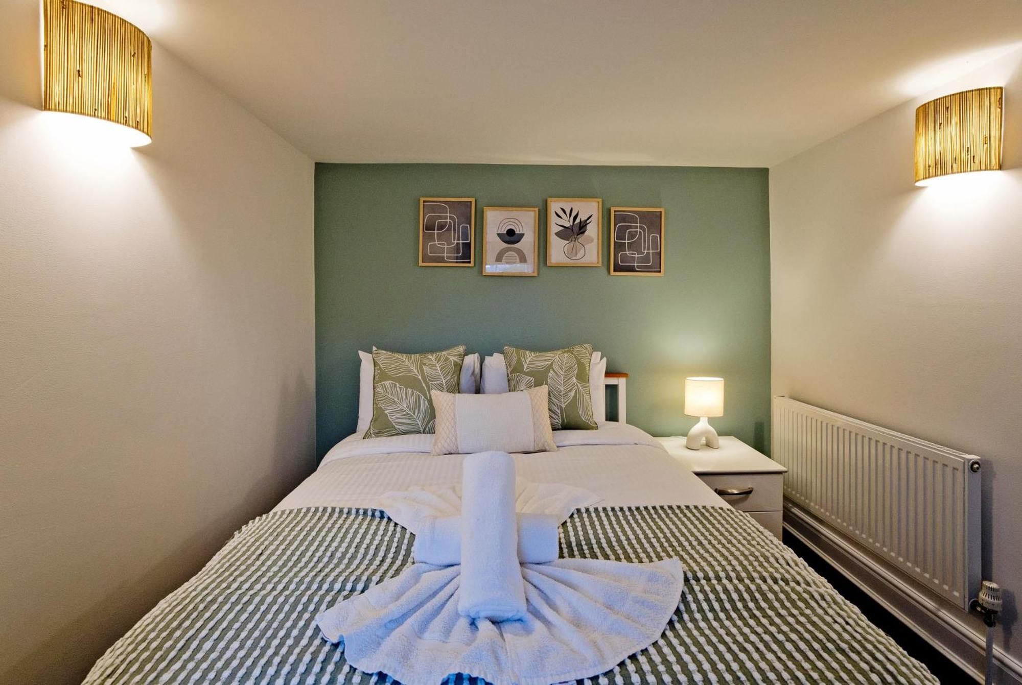Imperial New Road Whitechapel Apartment