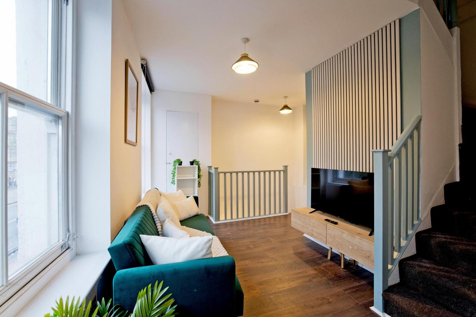 Imperial New Road Whitechapel Apartment