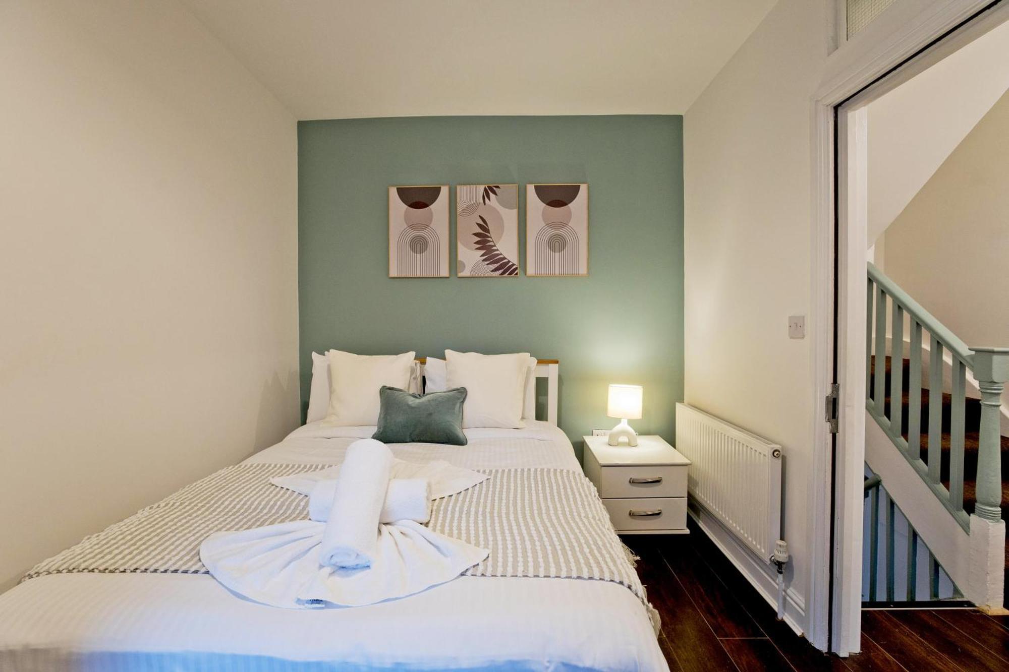 Apartment Imperial New Road Whitechapel