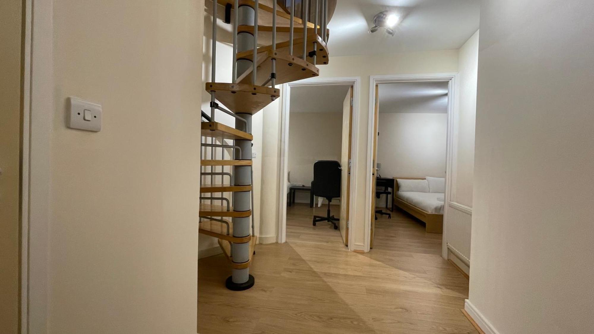 Appartamento 4- Bedroom , 1 Living Flat Near Emirates Stadium Londra
