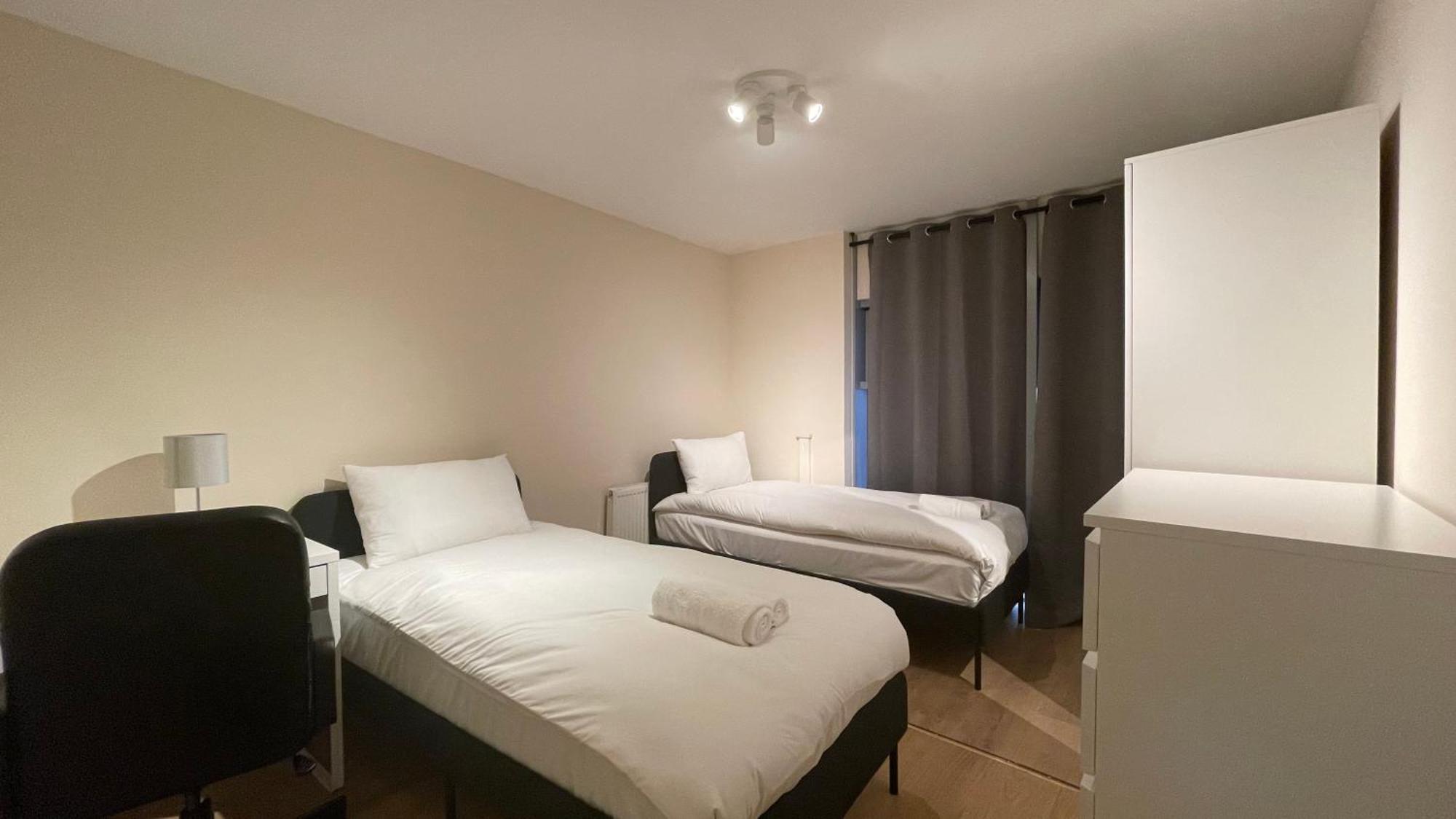 4- Bedroom , 1 Living Flat Near Emirates Stadium Appartamento Londra