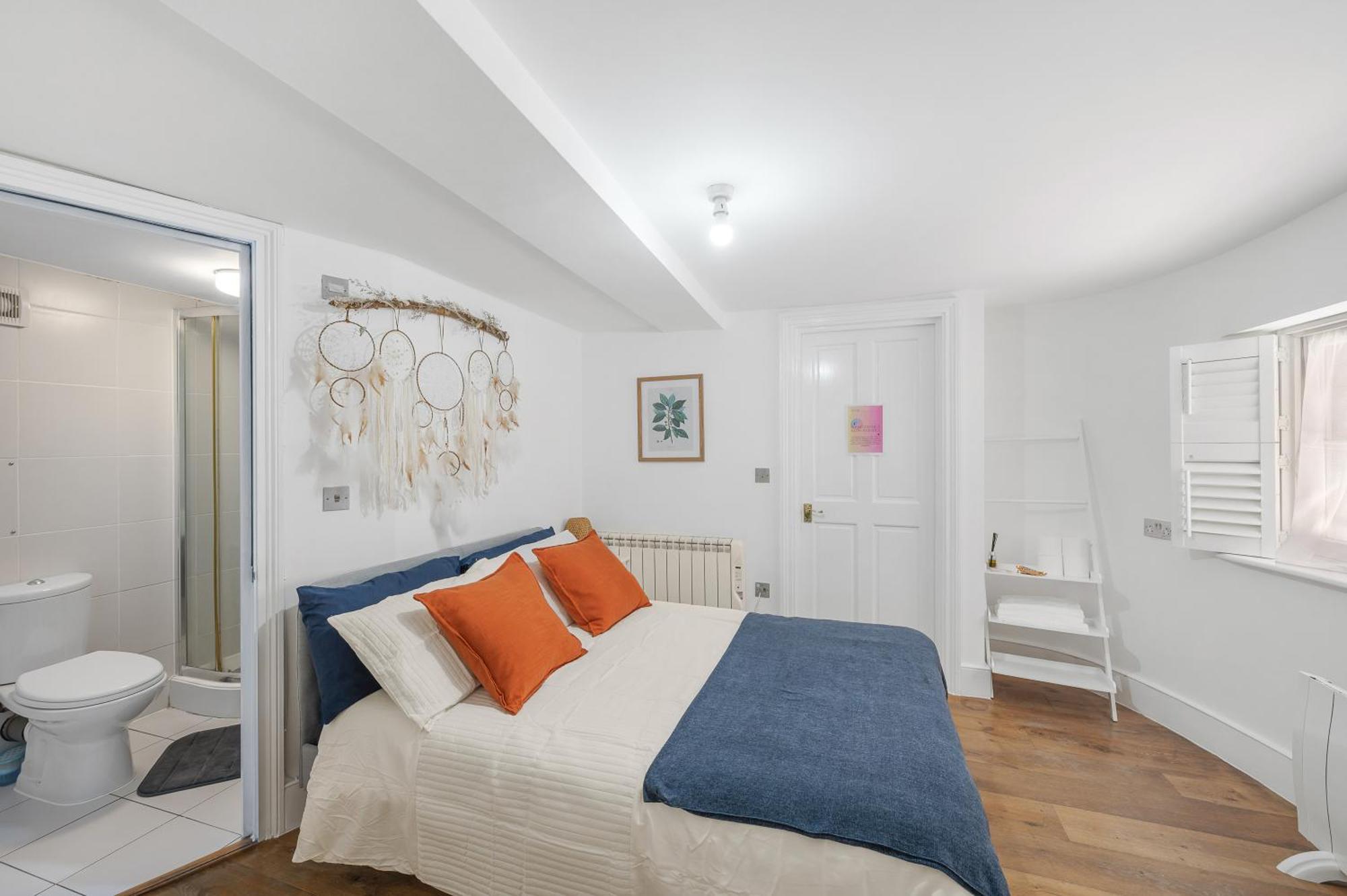 Appartement Bright And Spacious 2 Bedroom Flat With Ensuite Bathrooms In London Se5 Londen
