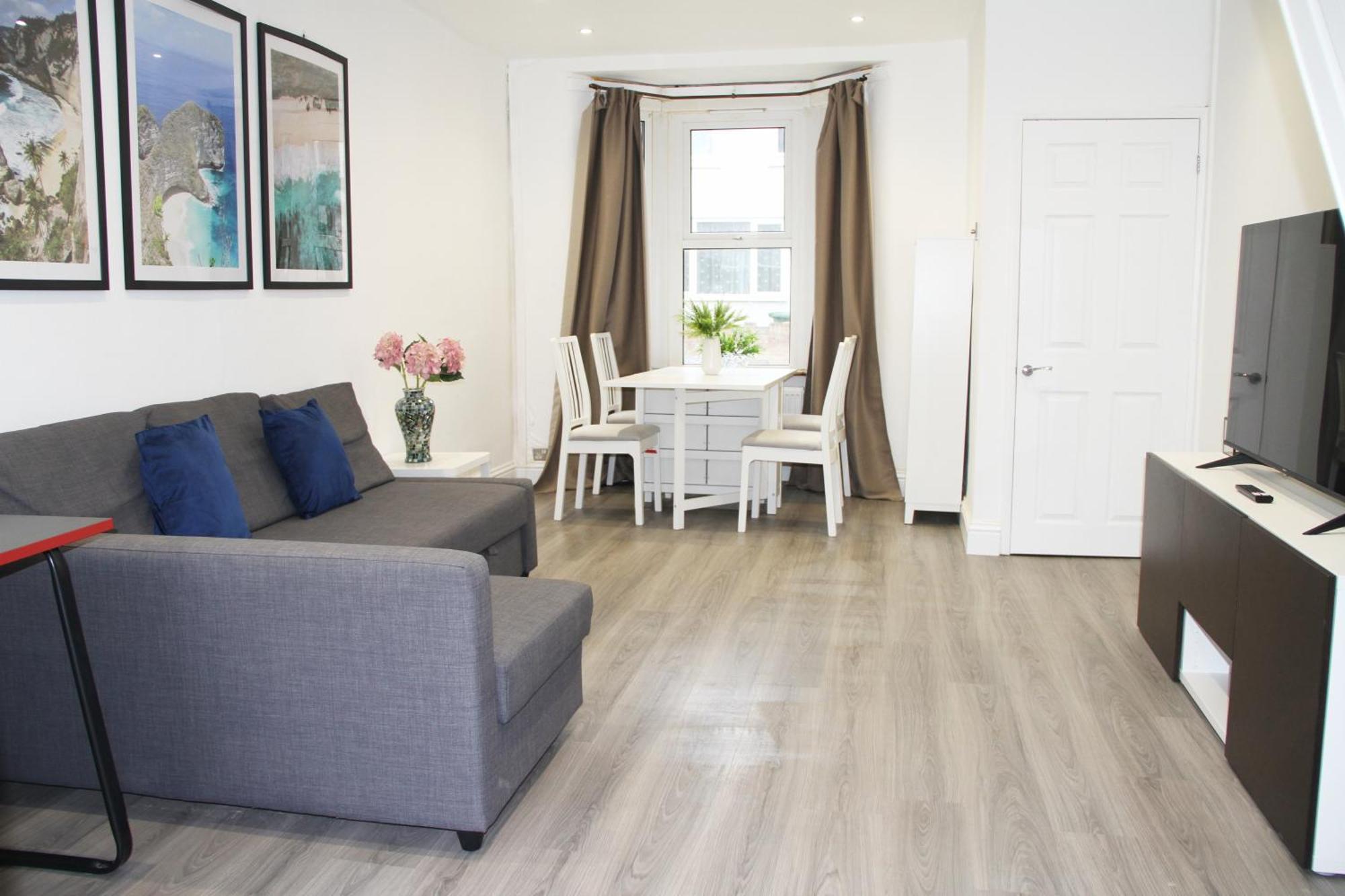 Ferienhaus No 10 Spacious 2-bedroom House In Stratford With Parking For Up To Six