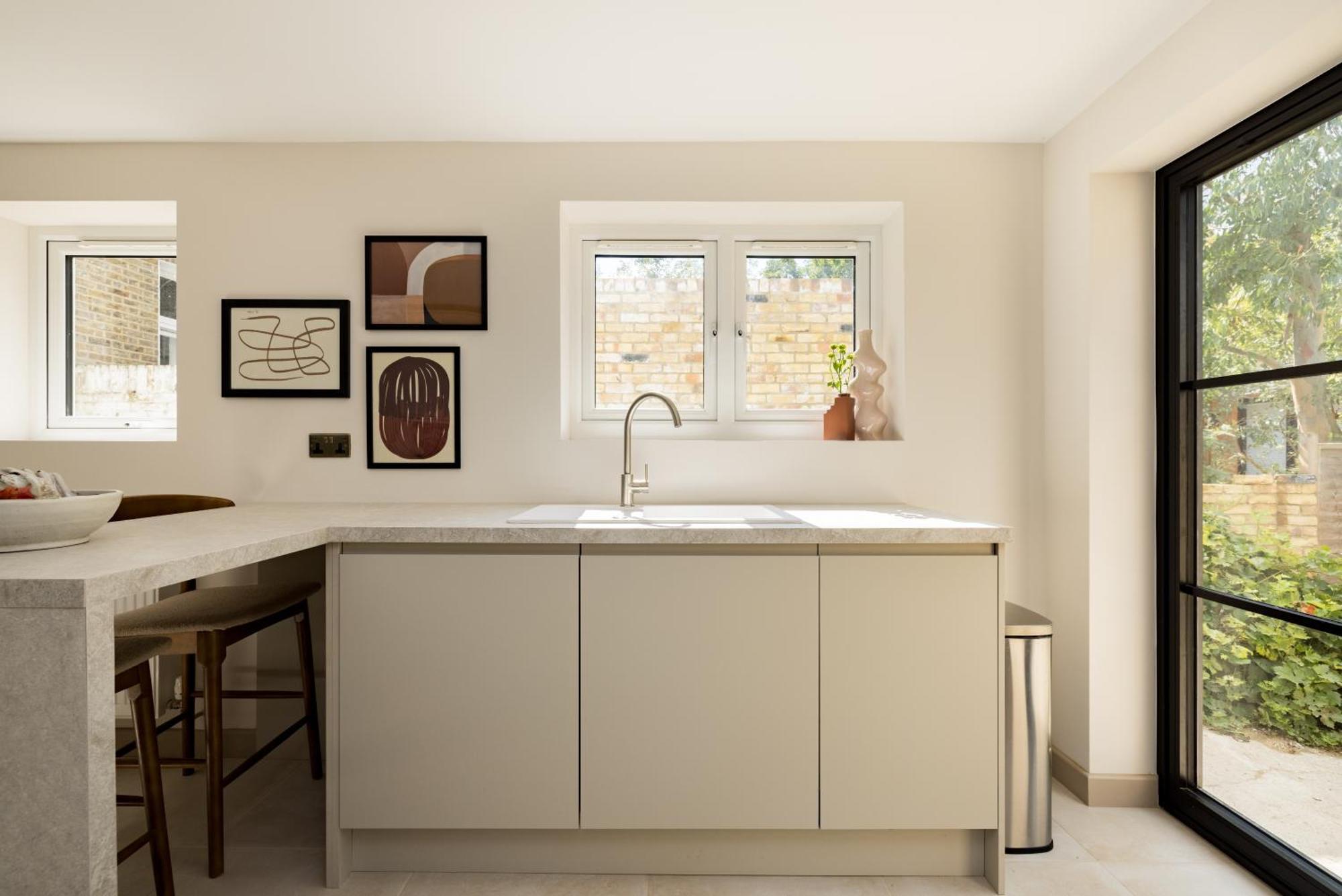 The Tyrwhitt Road Place - Lovely 2bdr Flat With Garden London