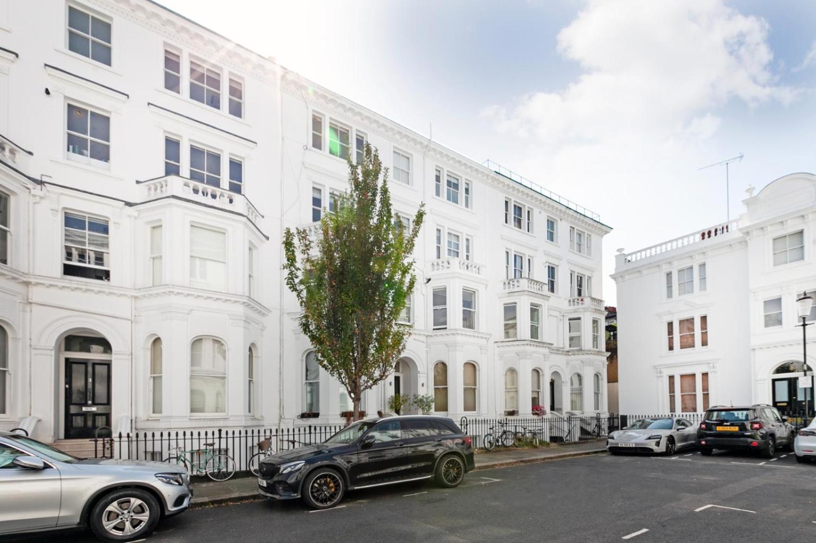 Luxury Newly Refurbished One-bedroom Flat In Notting Hill Appartement Londen