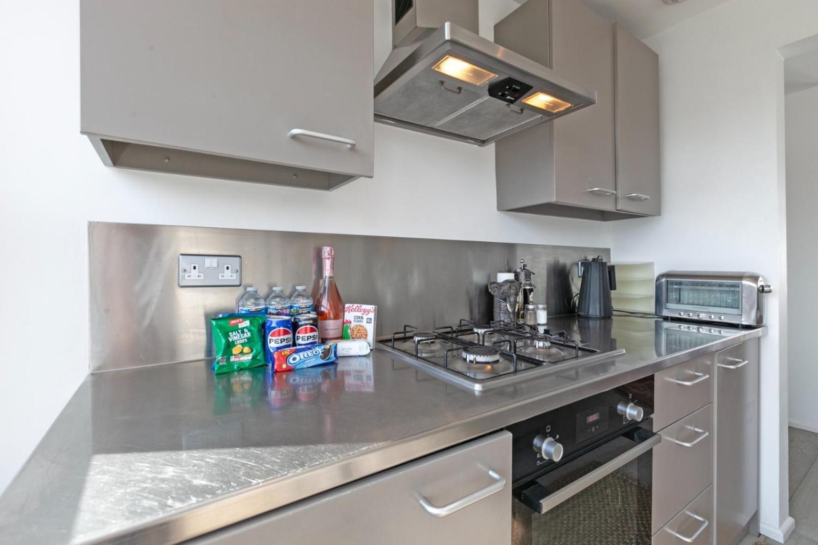 Luxury Newly Refurbished One-bedroom Flat In Notting Hill * Londen