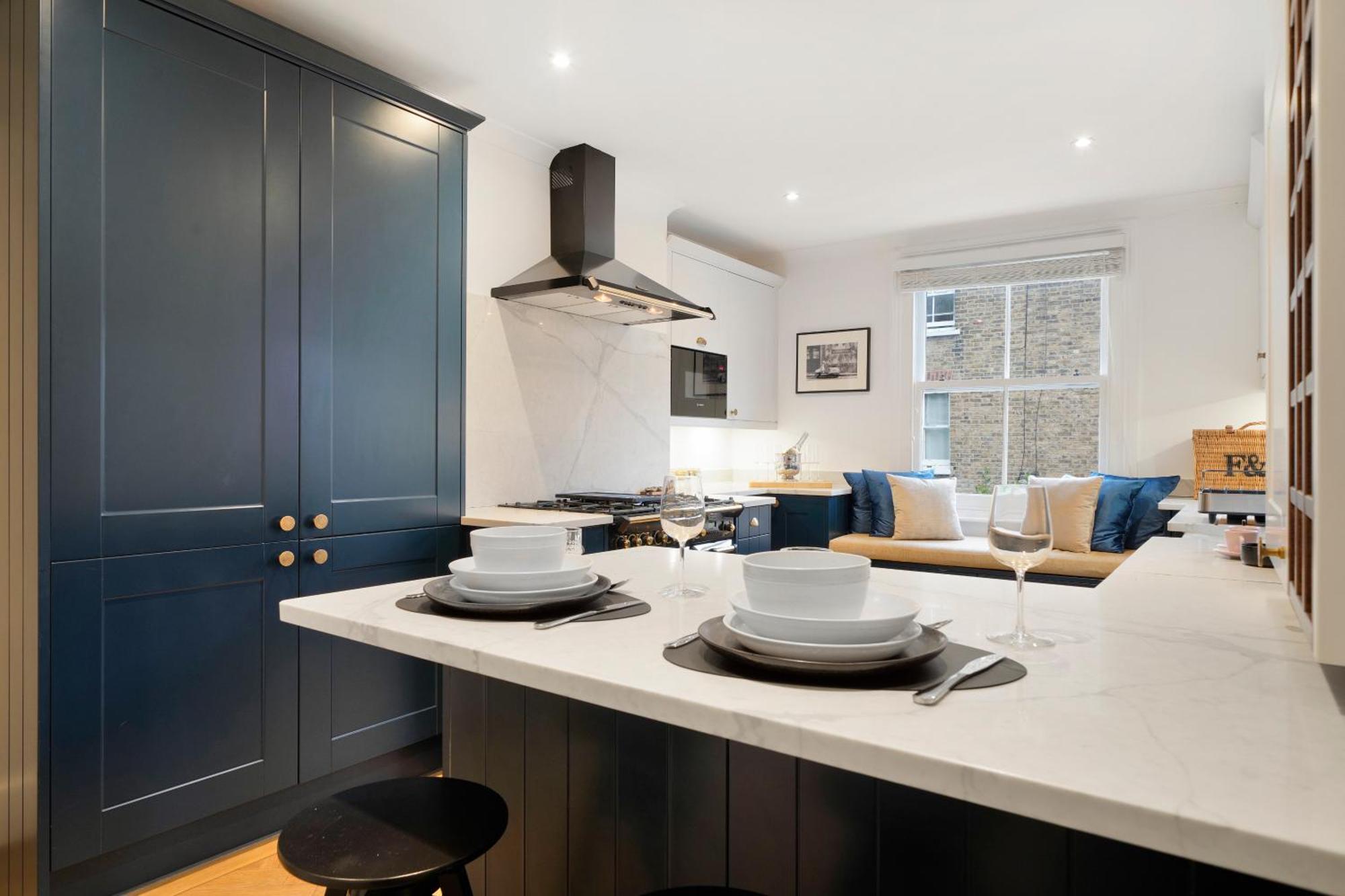 Luxury - In Battersea Park & Power Station Londen
