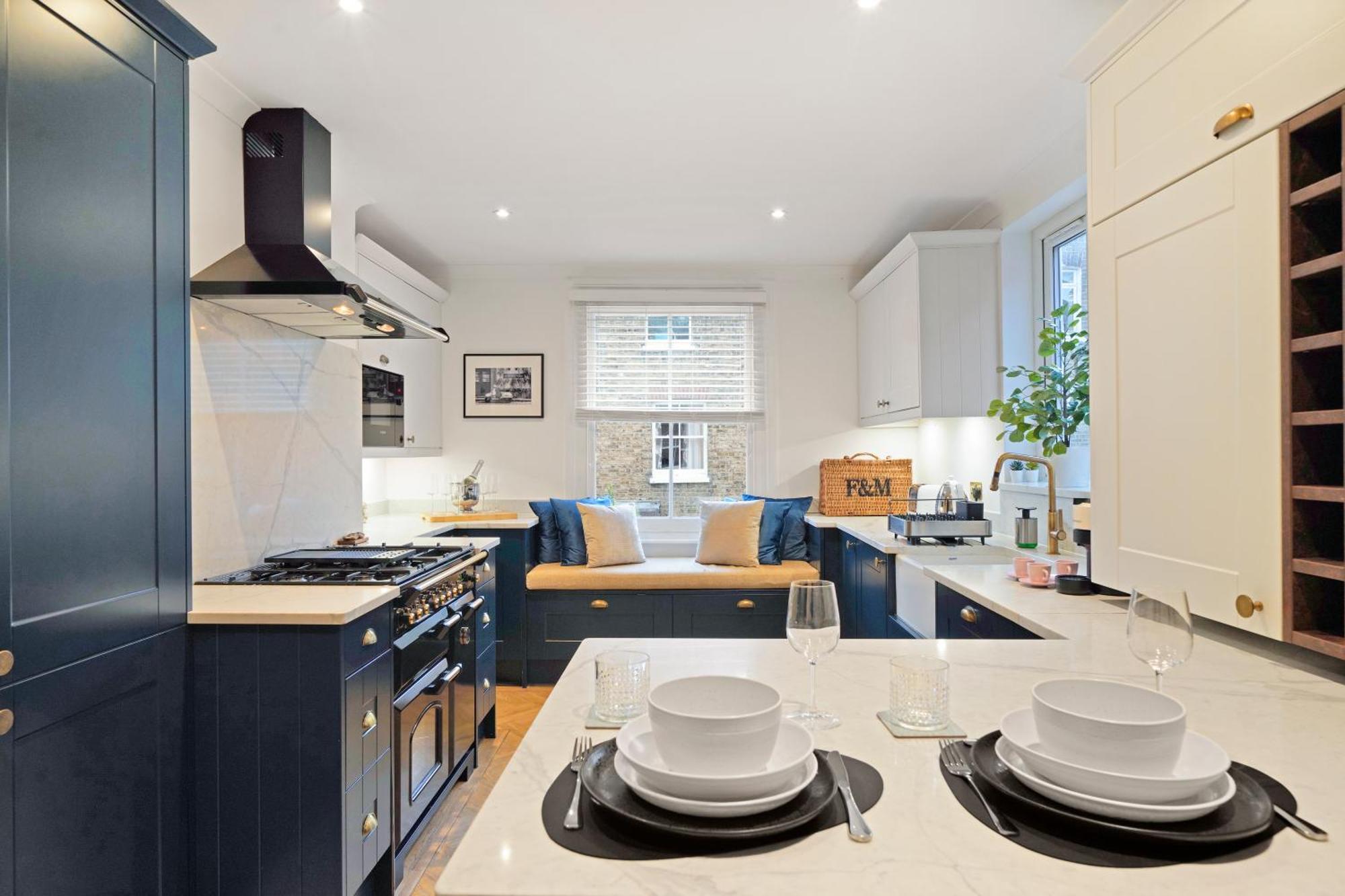 Luxury - In Battersea Park & Power Station Londen
