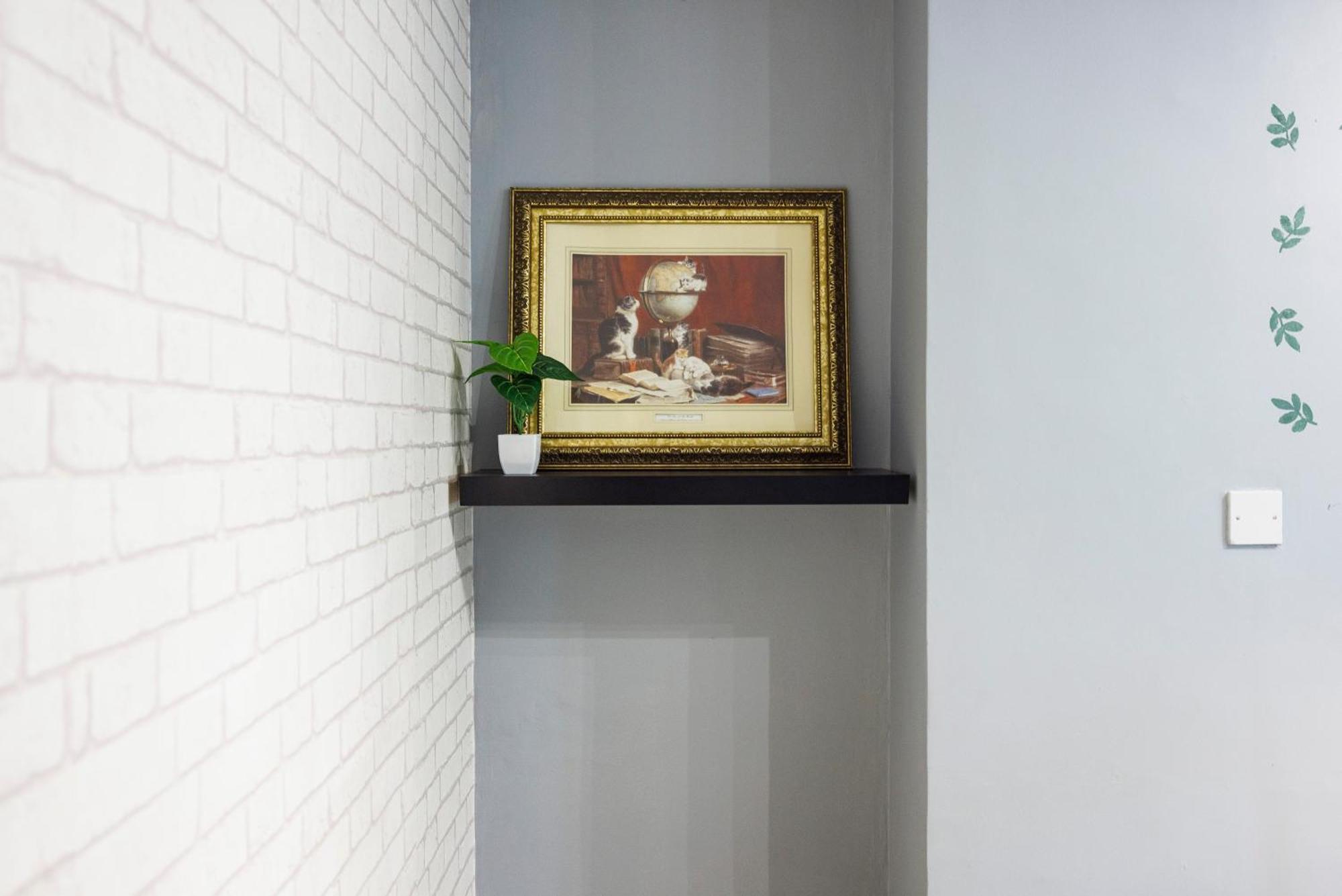 Lägenhet Spacious 2-bedroom With Terrace, Garden Views & Free Wifi Near Olympic Stadium London