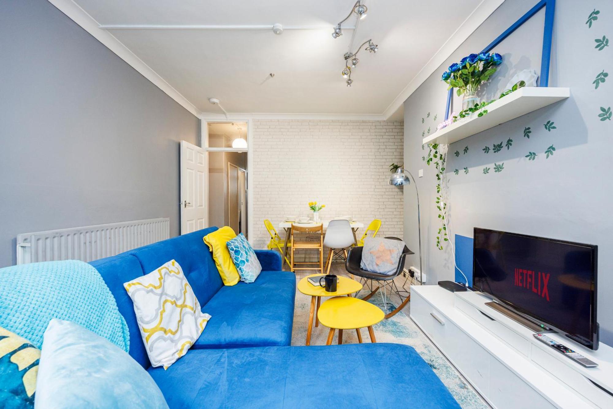 Spacious 2-bedroom With Terrace, Garden Views & Free Wifi Near Olympic Stadium Lägenhet *