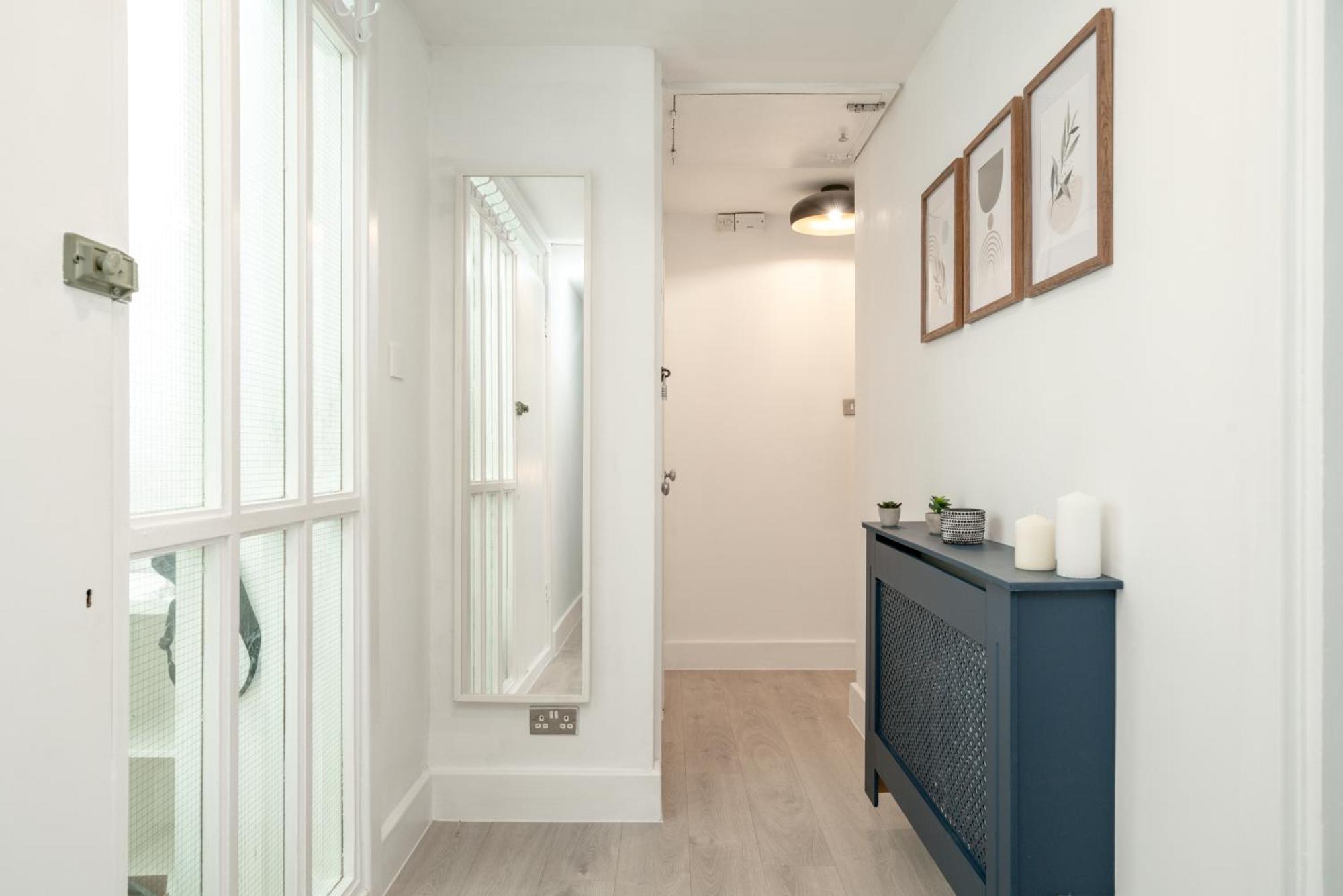 Lägenhet Modern & Spacious Canary Wharf Apartment, Prime Location, Balcony, Near O2, Excel, Airport & Greenwich *