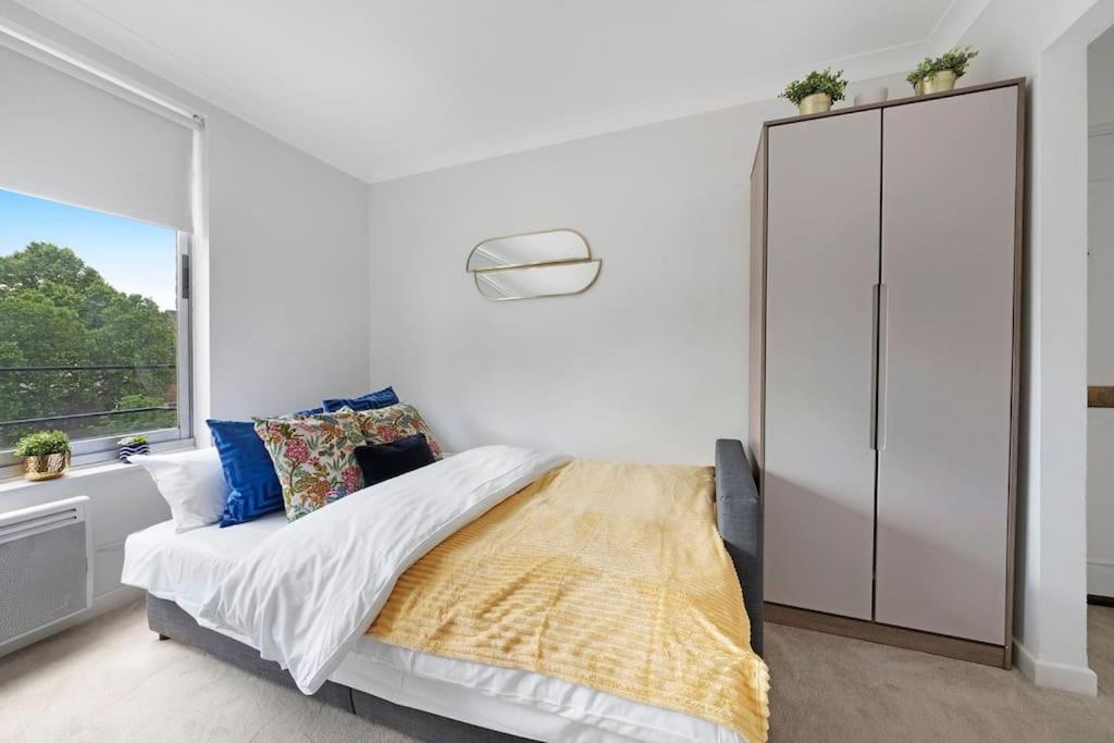 Lägenhet Modern And Airy Belgravia Living