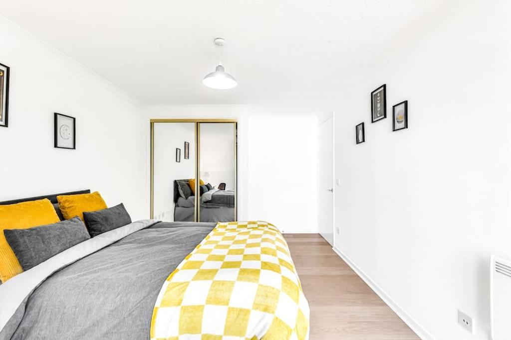 Appartamento Luxaway In Earls Court - Sleeps Up To 10 *