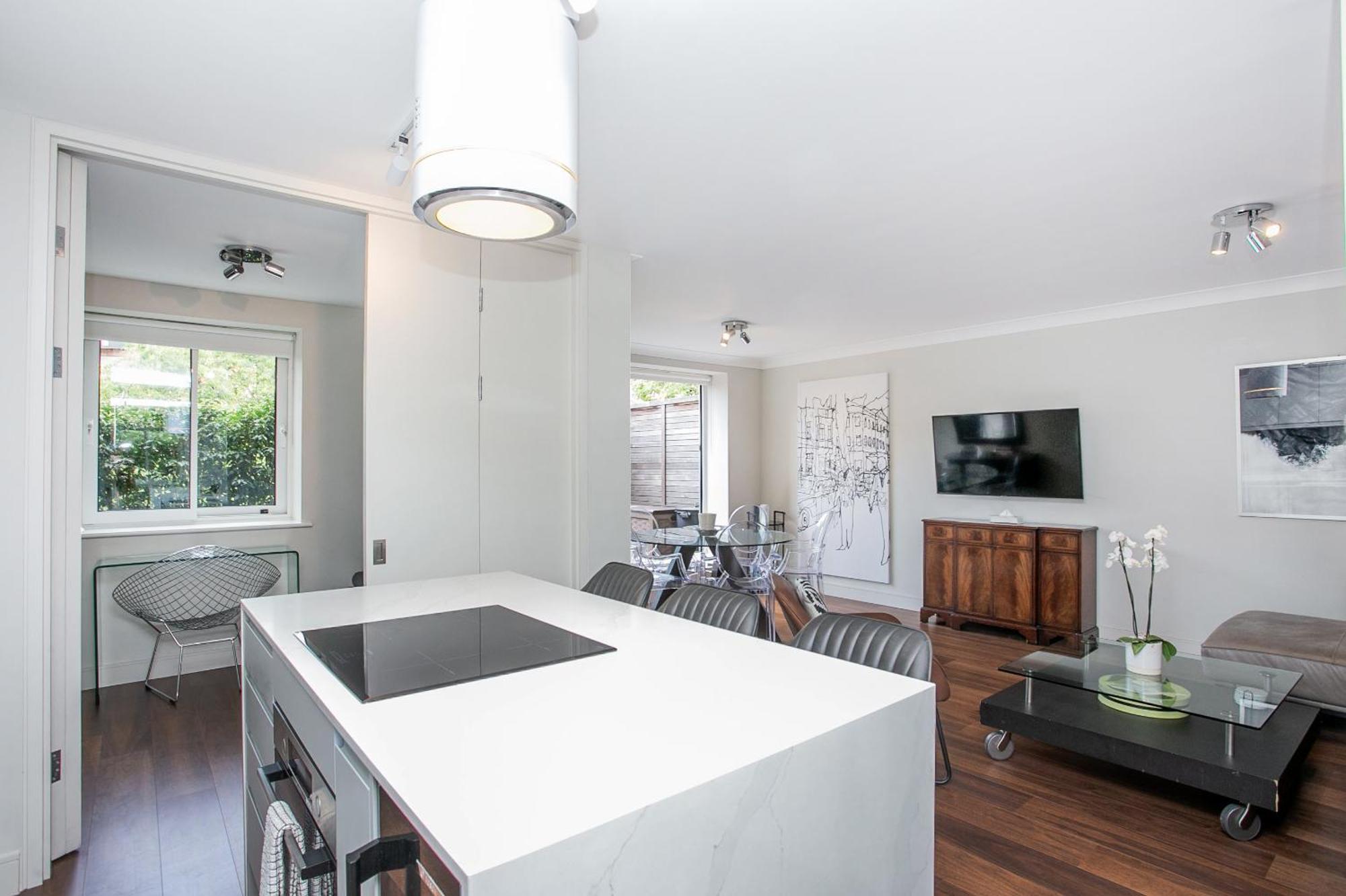 Leilighet Luxurious Earls Court - Kensington And Chelsea Gem