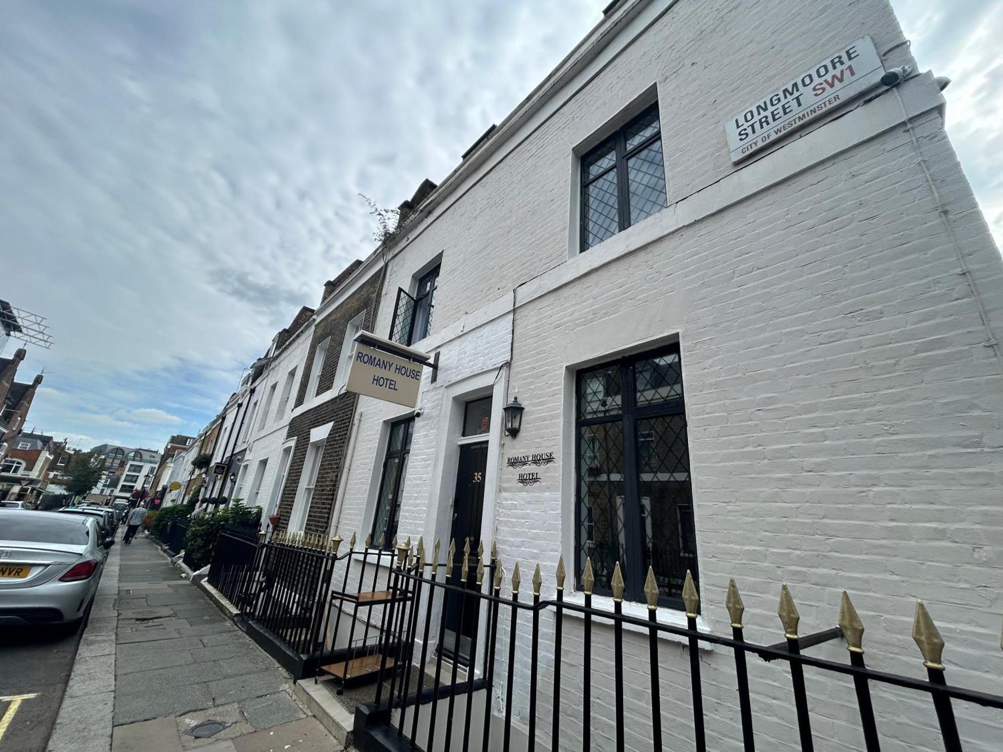 Hotel Romany House 3*