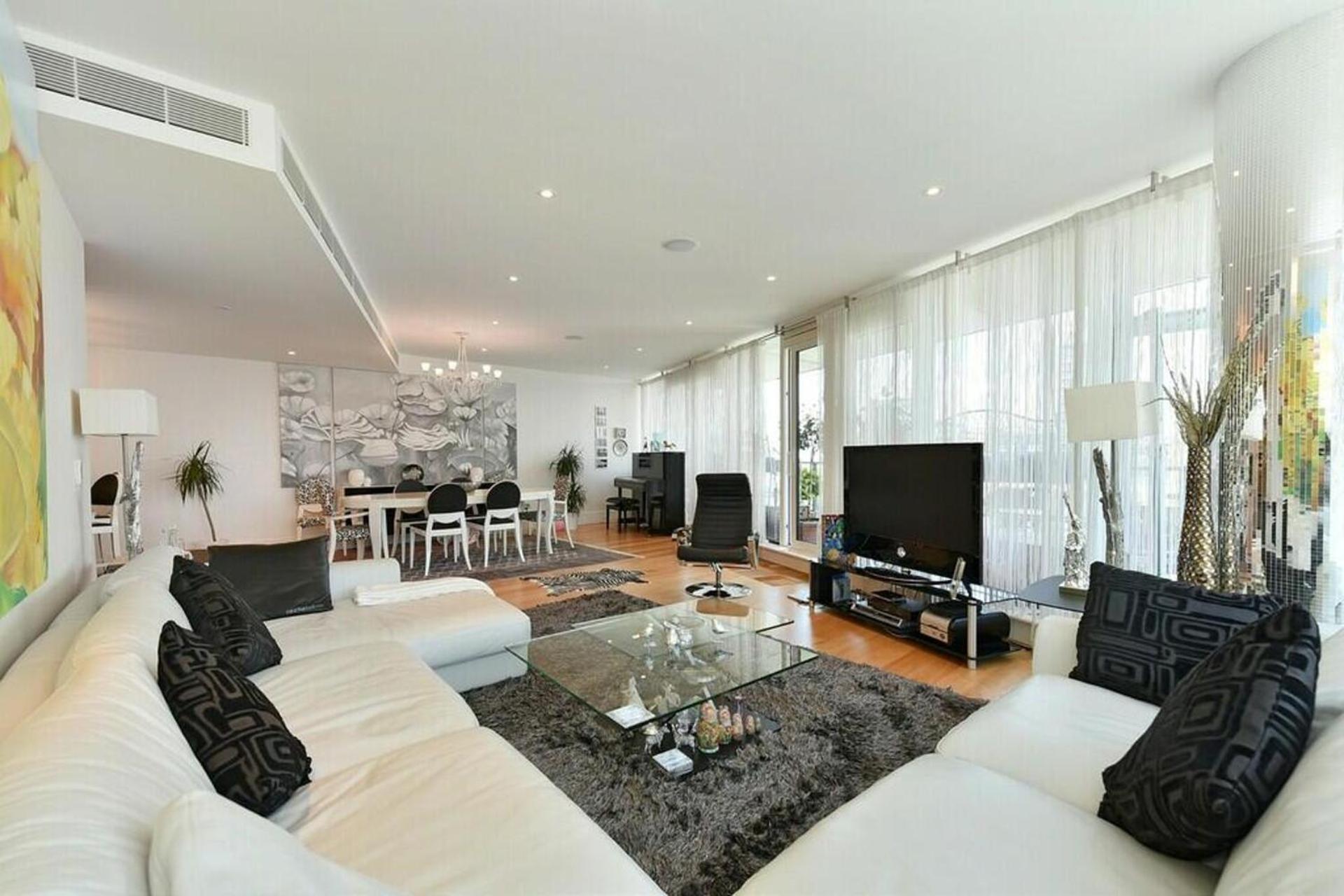 Apartment Luxury In Battersea Reach *