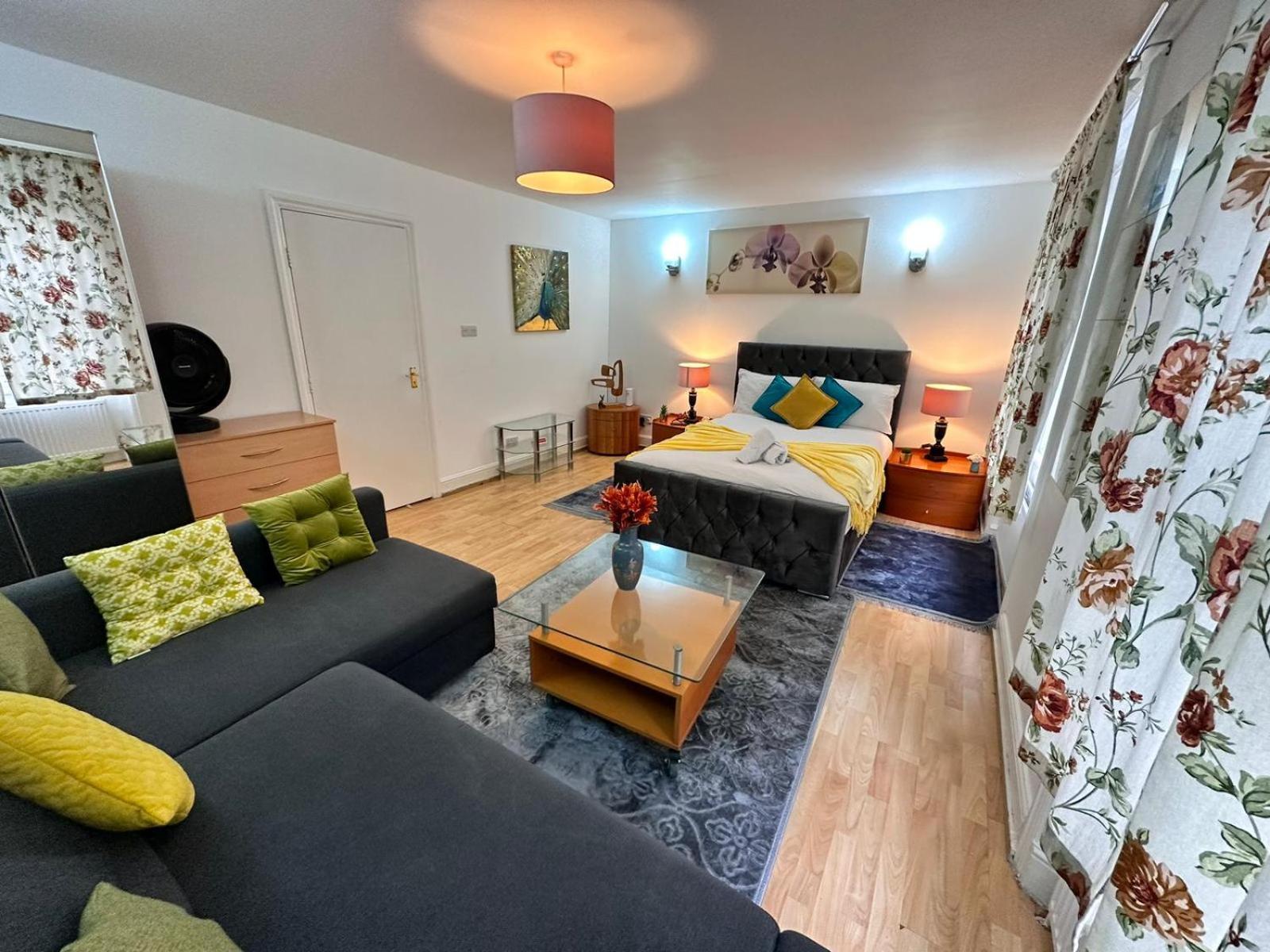 Appartement Bright Studio In Central *