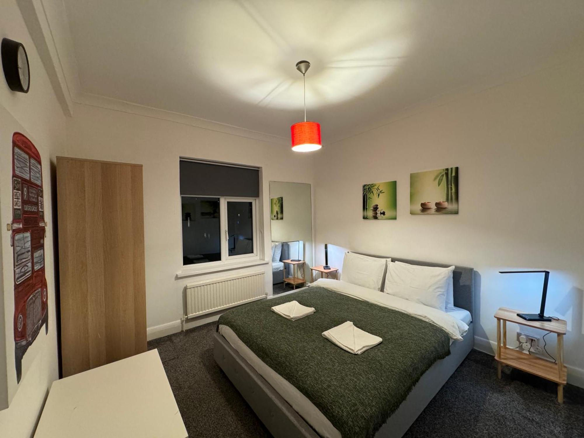 Prime Location Apartamento In Camden Town * London
