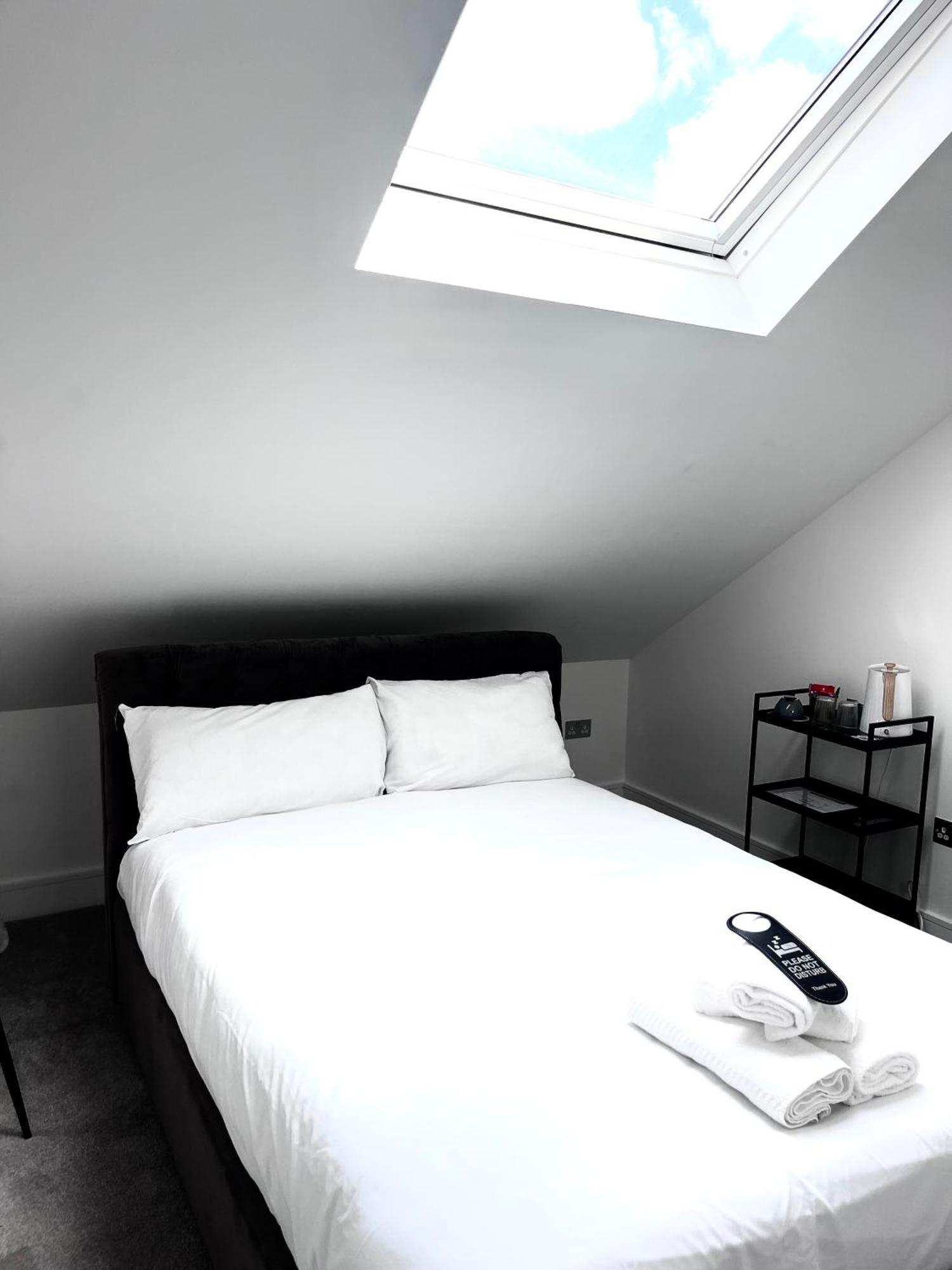 Woodman Pub Hotell 3*