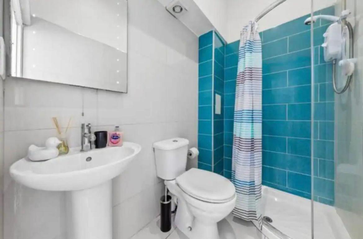 Lejlighed - 2 Bedroom Flat Near Clapham Junction Cj *