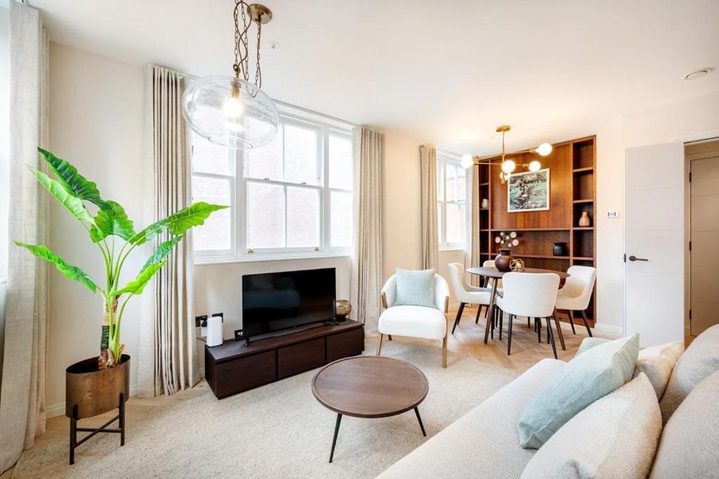 Two Bed Duplex In Covent Garden Londres