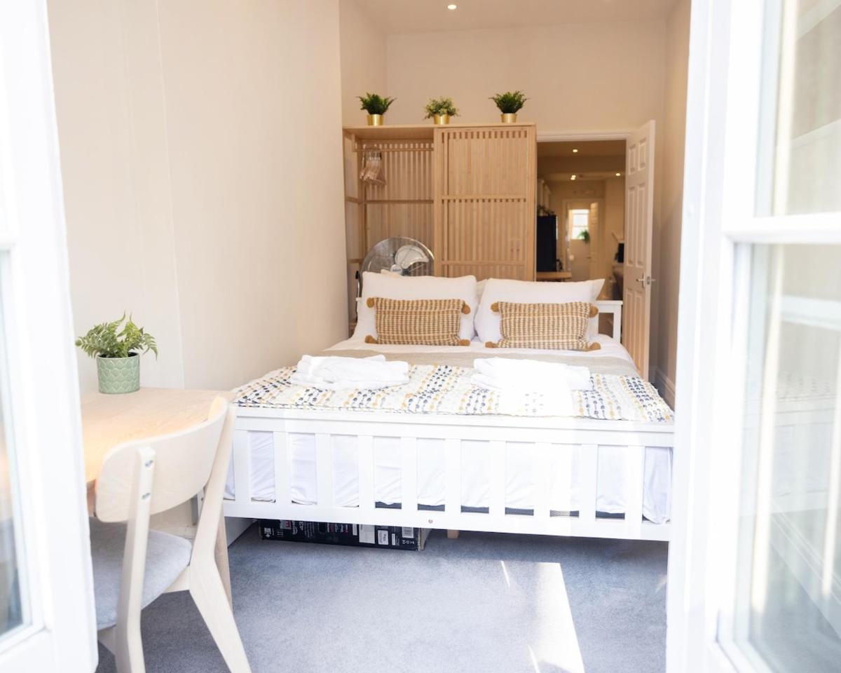 Two-bed Centre Flat 100m From Trafalgar Sqr Apartment *