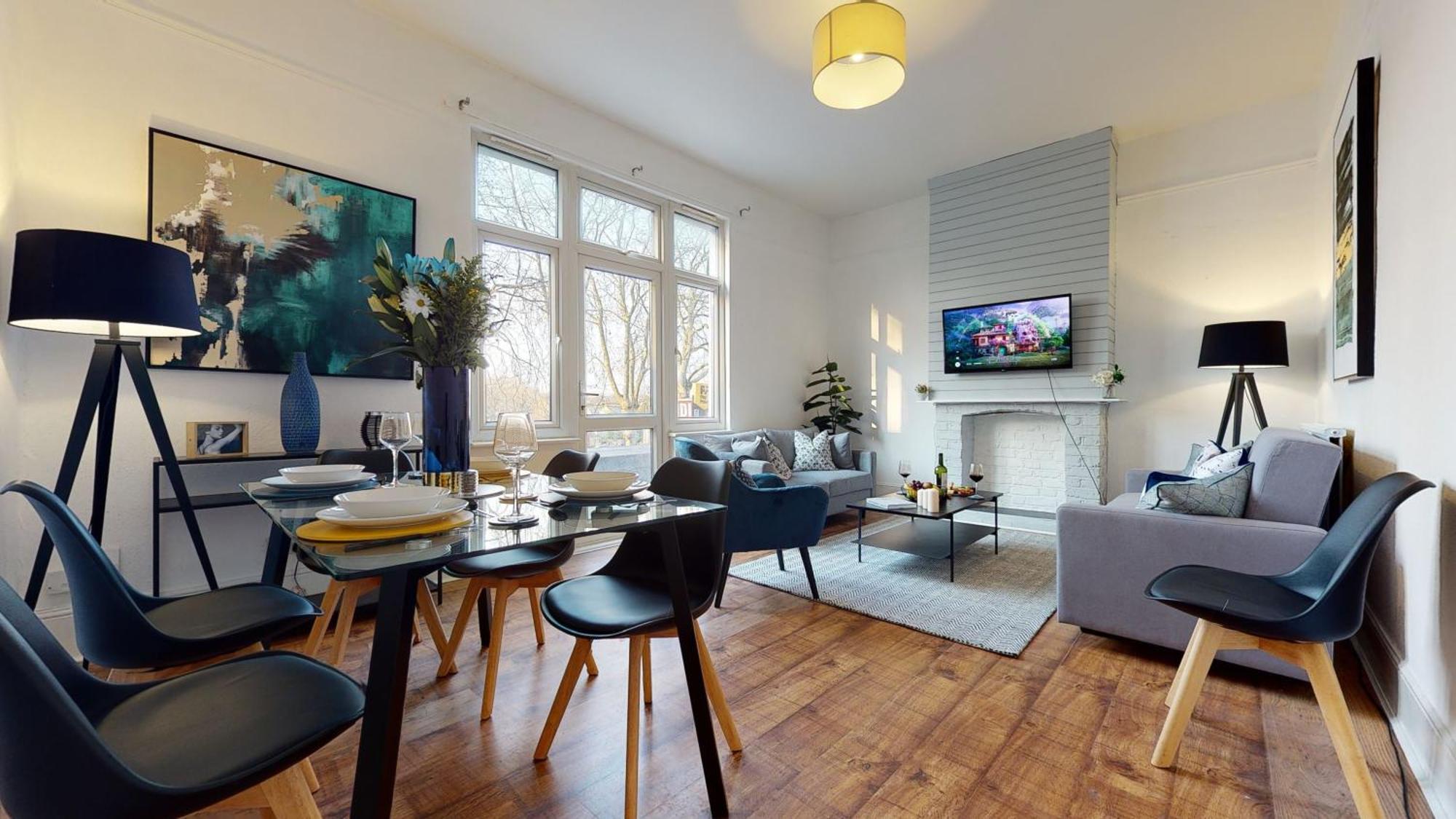 Large Dulwich 3 Bedroom Near Kings College Hospital * London