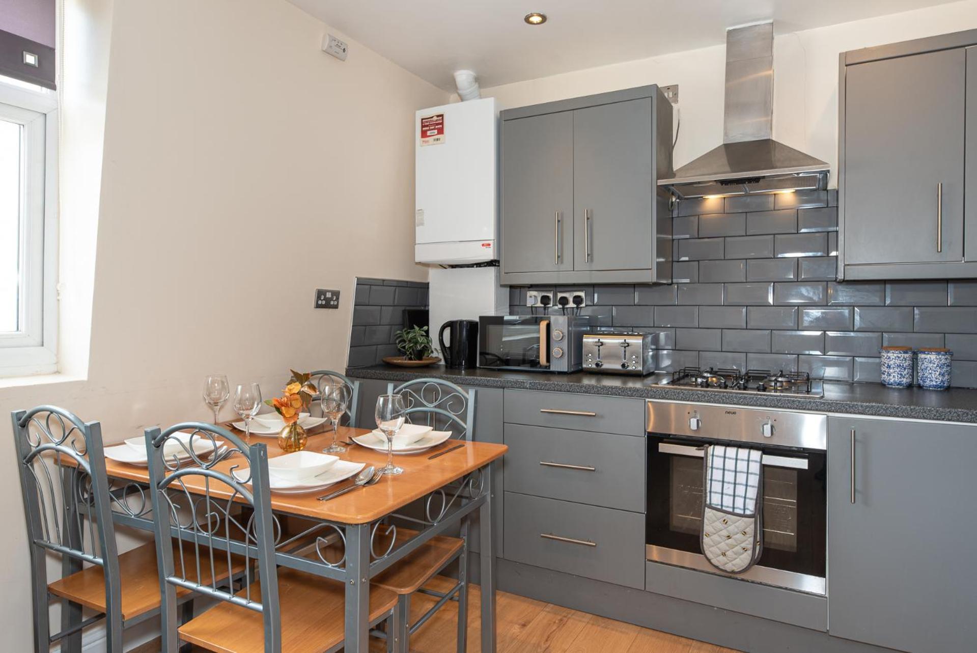 Lejlighed Lovely 3 Bed In The City Of *