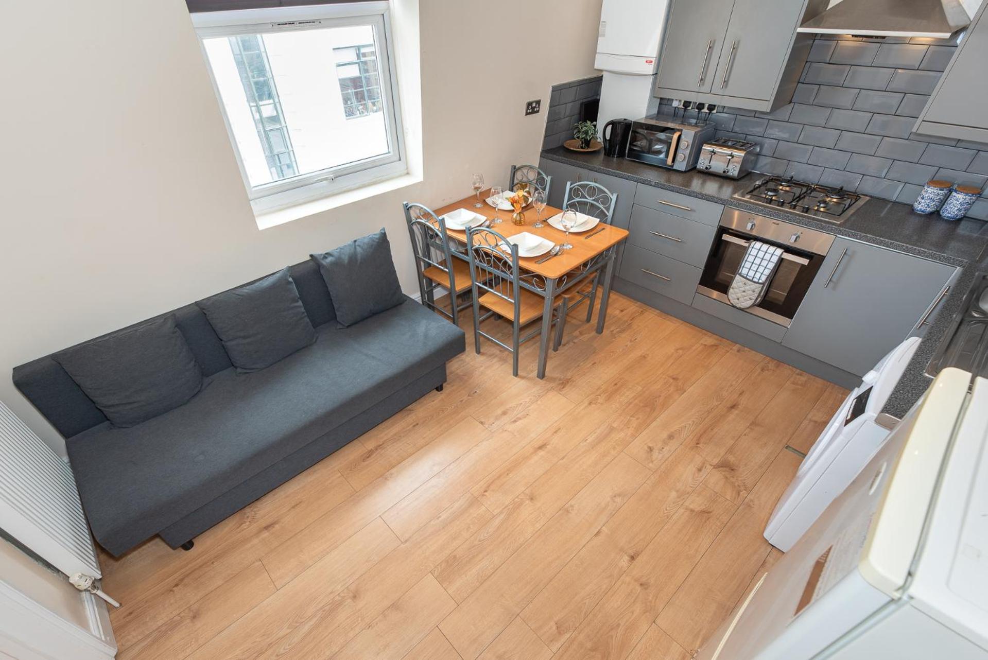 Lovely 3 Bed In The City Of Lejlighed