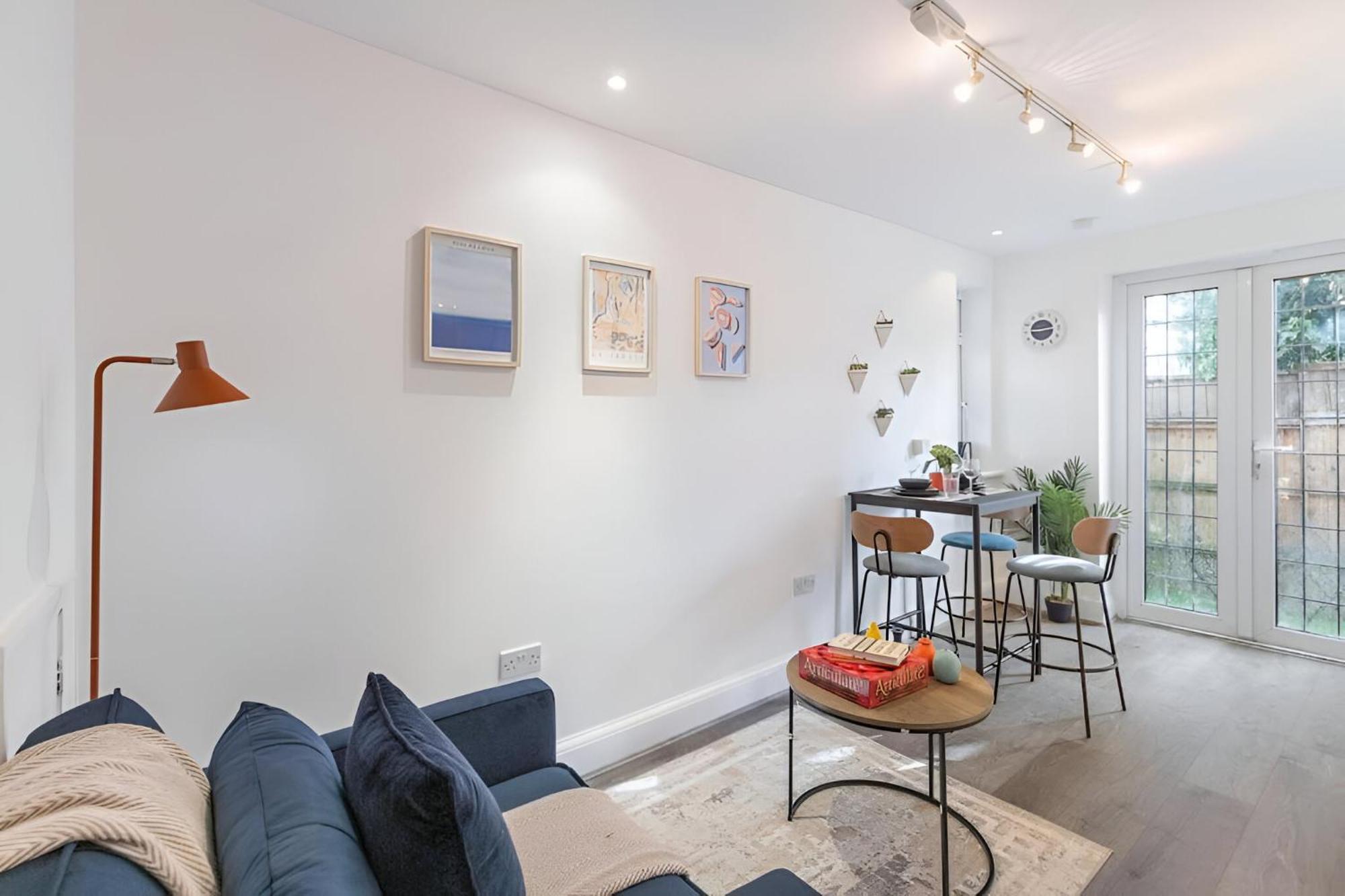 Appartamento Sleek Loft Living Minimalist Urban Escape Londra