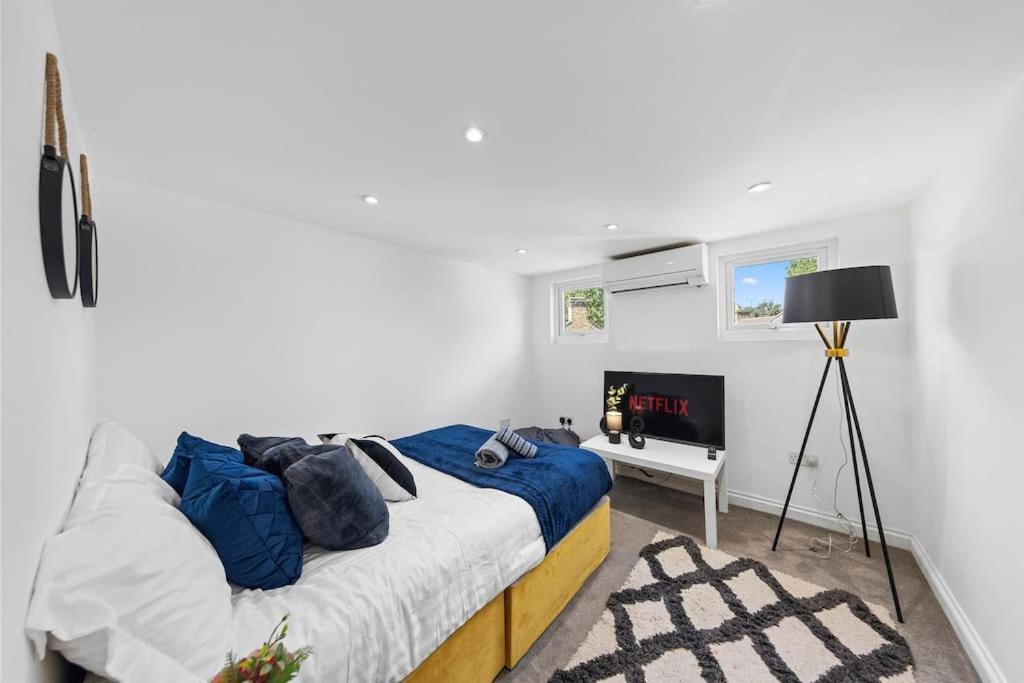 Charming Leytonstone 5 Bed - Lägenhet London