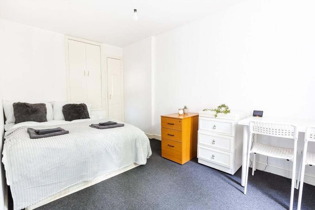 Appartamento Lovely Garden 2bd Flat In Londra