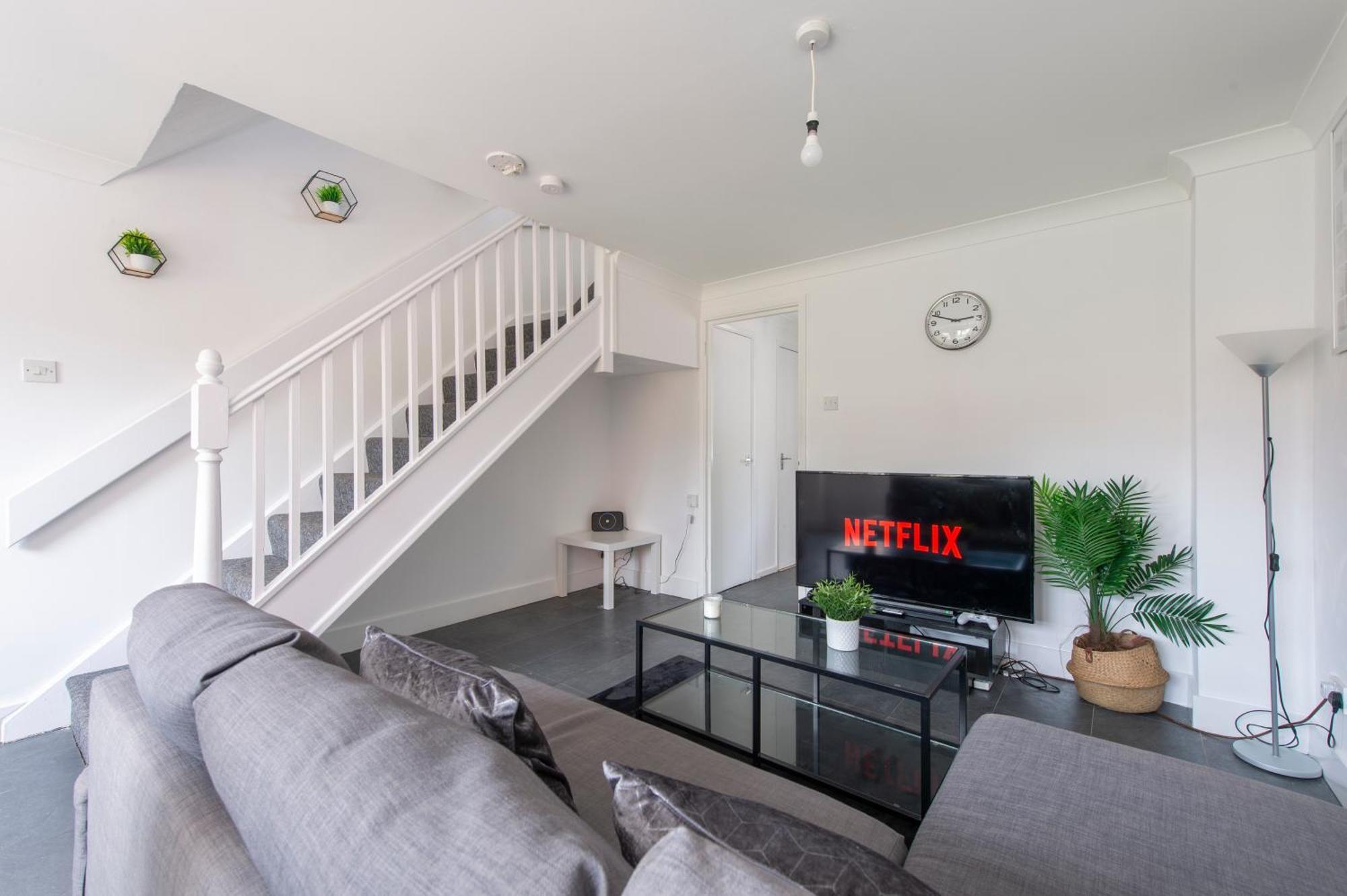 Holiday home Stylish 2 Bed House Near O2 Arena, Excel & Airport