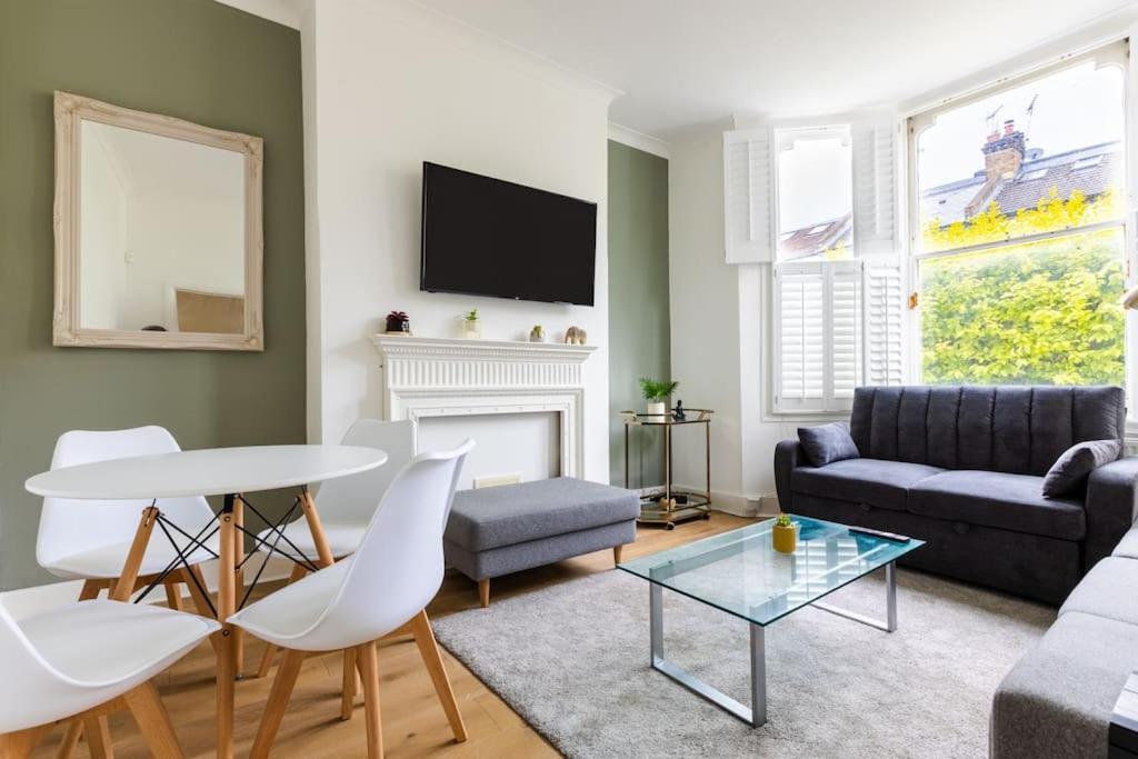 Appartamento Lovely Garden Flat In