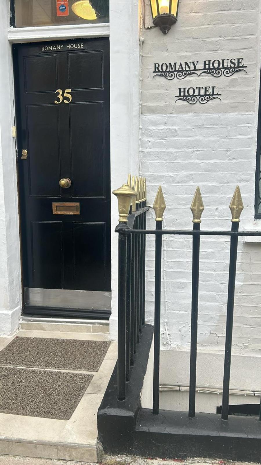 Romany House Hotel
