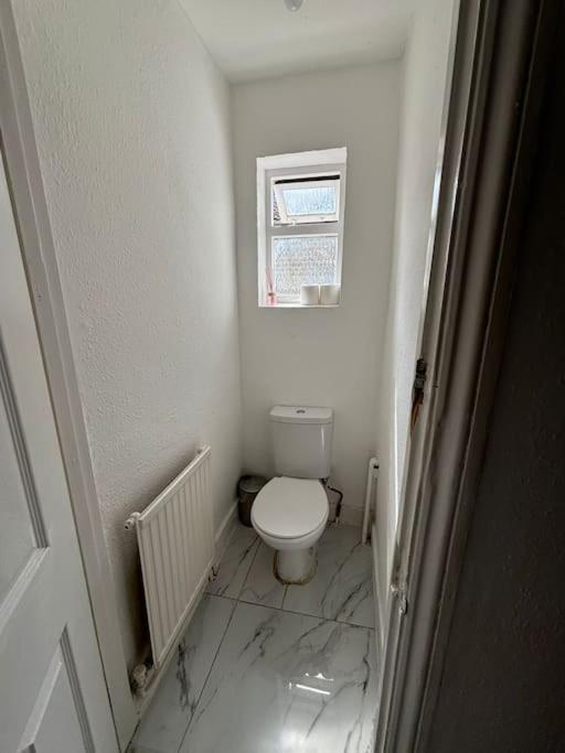 East 2 Bedroom Flat Appartamento Londra