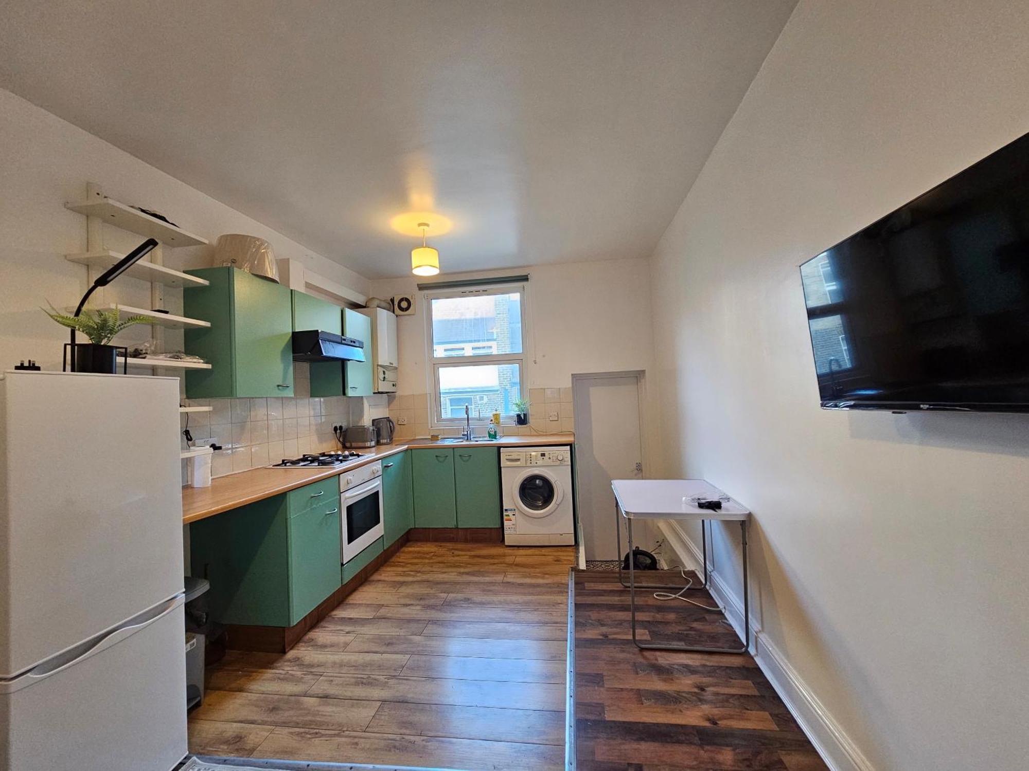 Apartment Near Spitalfields *