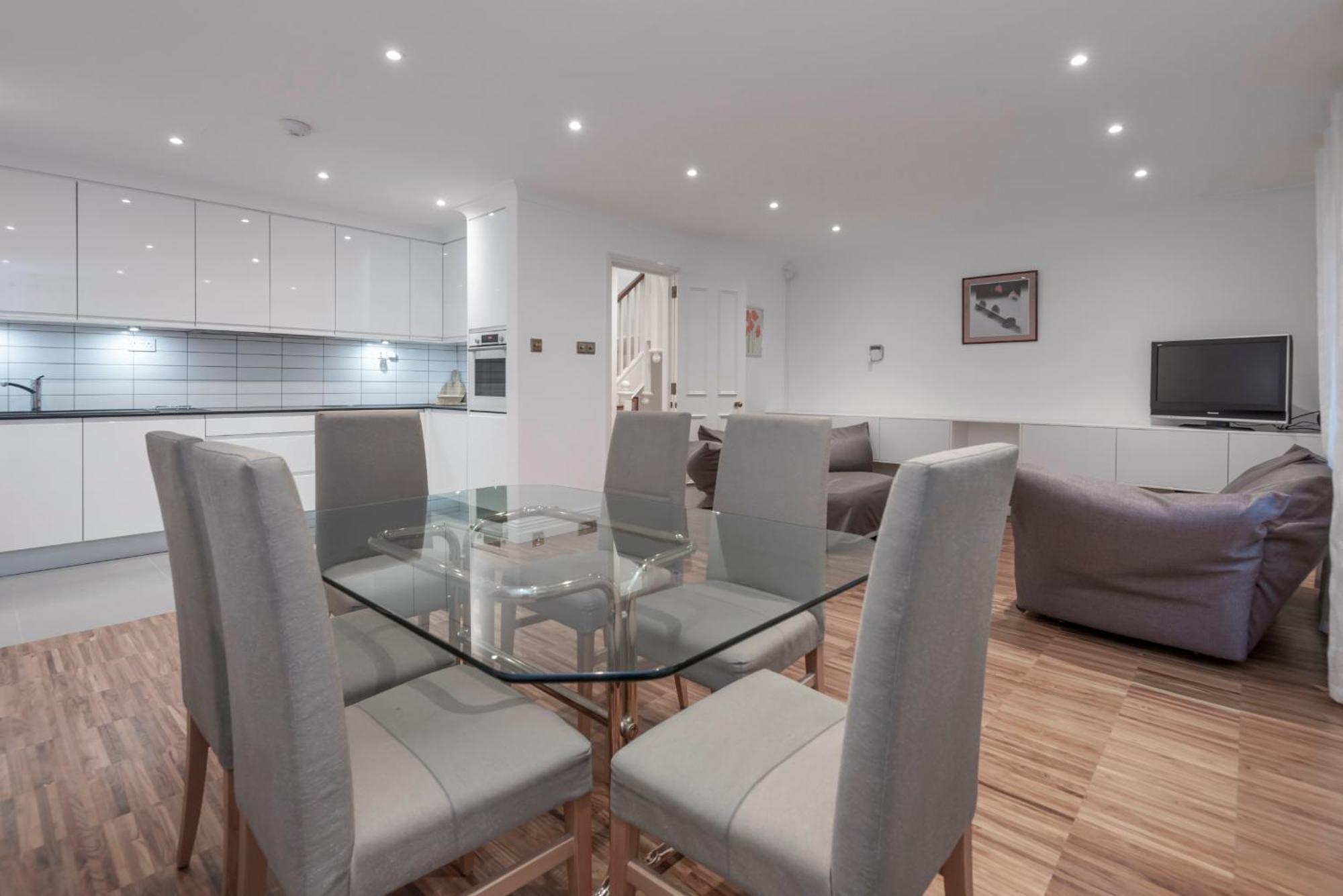 Appartement Kensington Tower *