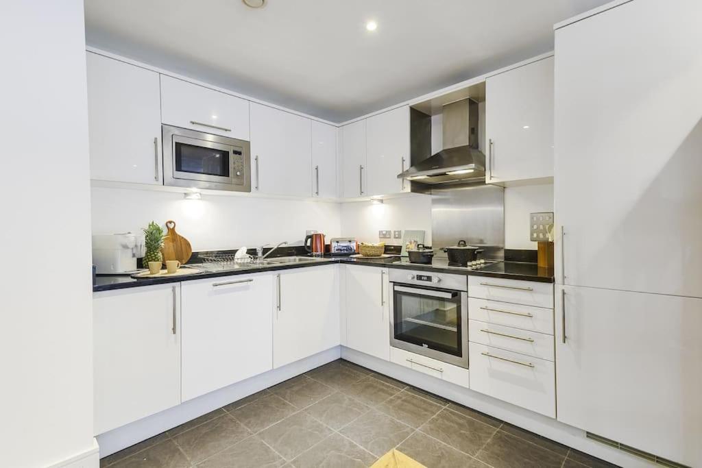 Luxurious 2-bedroom Appartamento